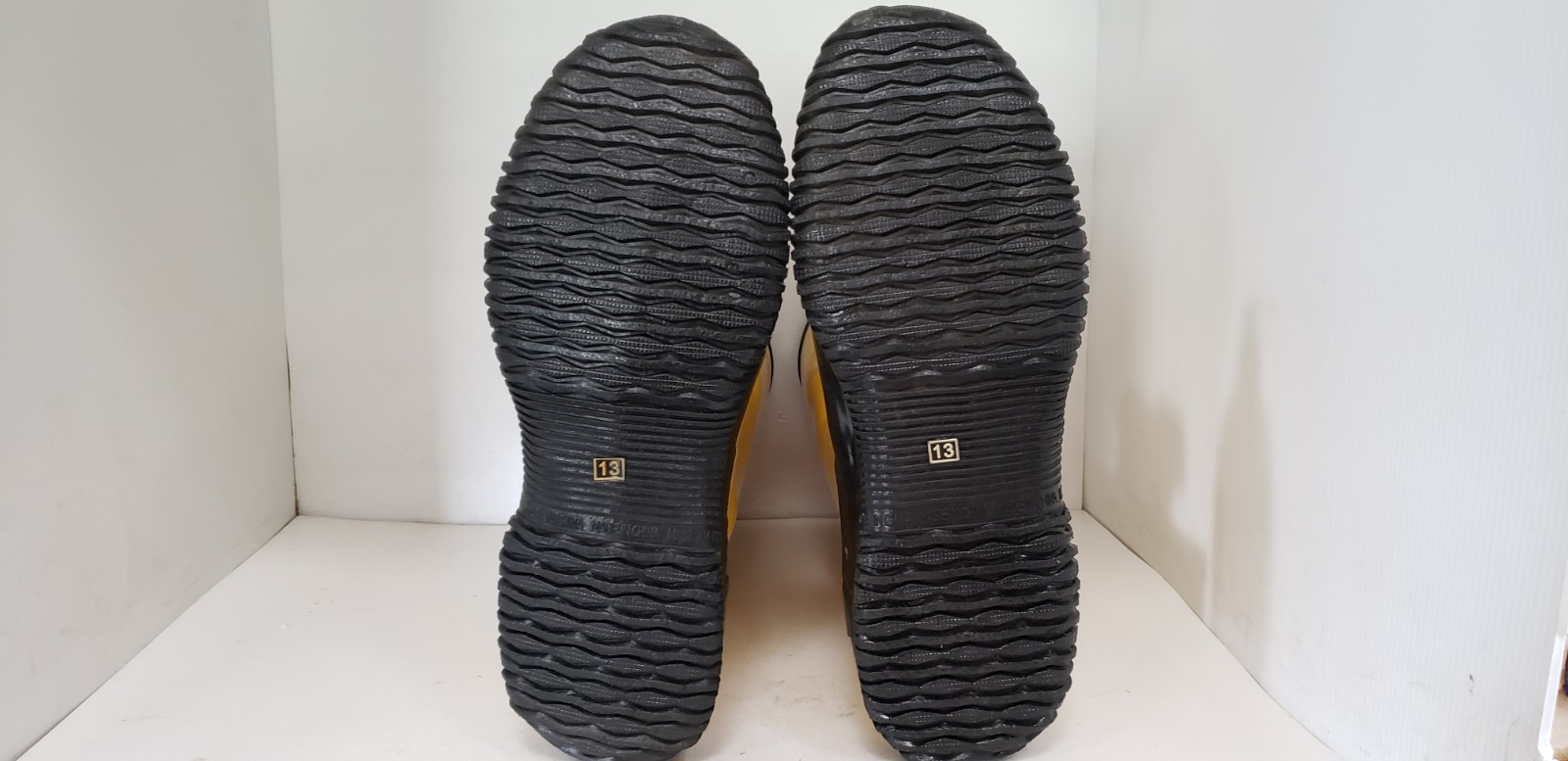 BODY GUARD 1535-SLB-13 YELLOW SAFETY GEAR/SLUSH BOOTS, SIZE 13, NNB