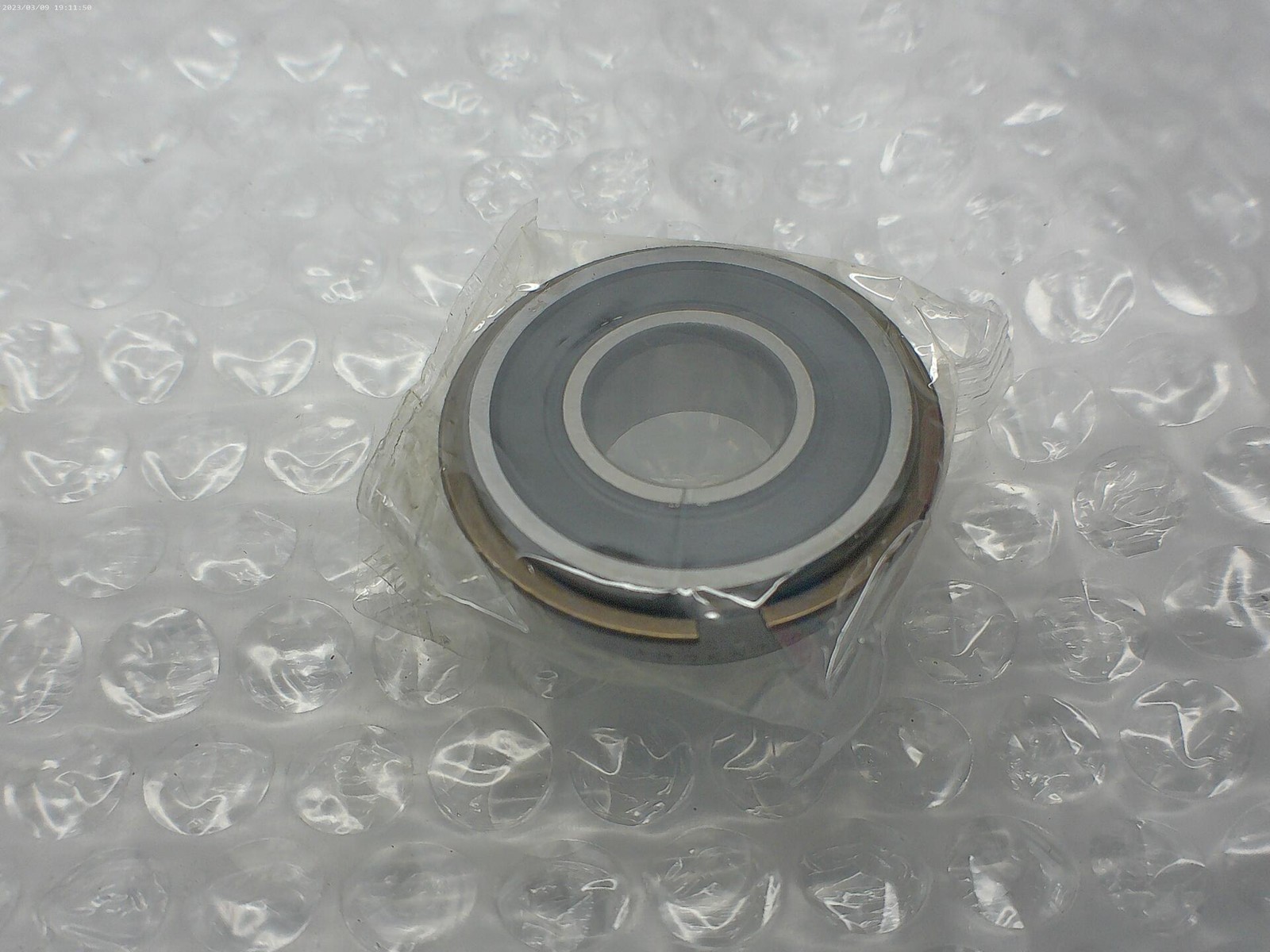 SKF EXPLORER 6202-2RSNRJEM BEARING LOT OF 2 NSMP