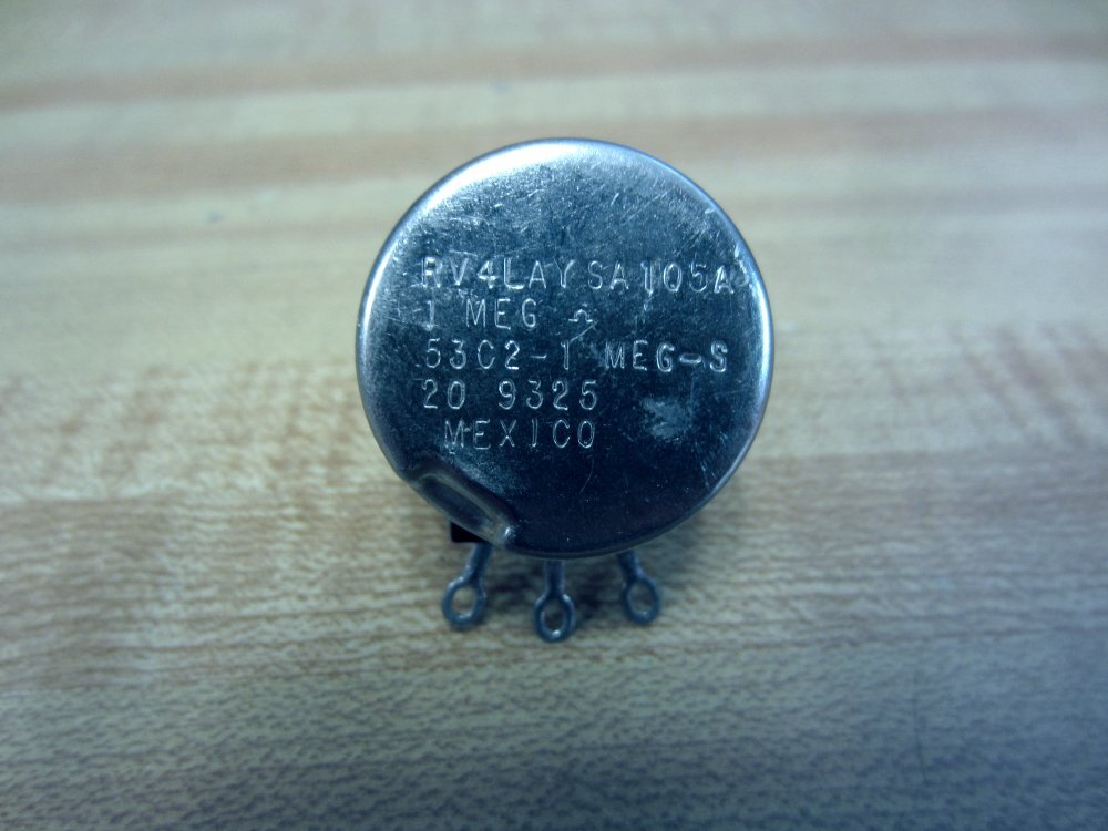 Clarostat RV4LAYSA105A Potentiometer 1Ω 2W