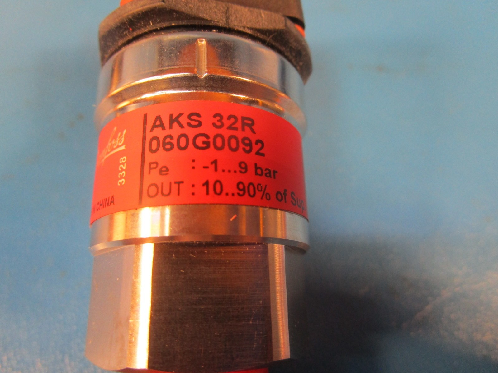 Danfoss AKS 32R, Pressure transmitter, -1 bar – 9 bar, -14.5 psi – 130.5 psi, 06