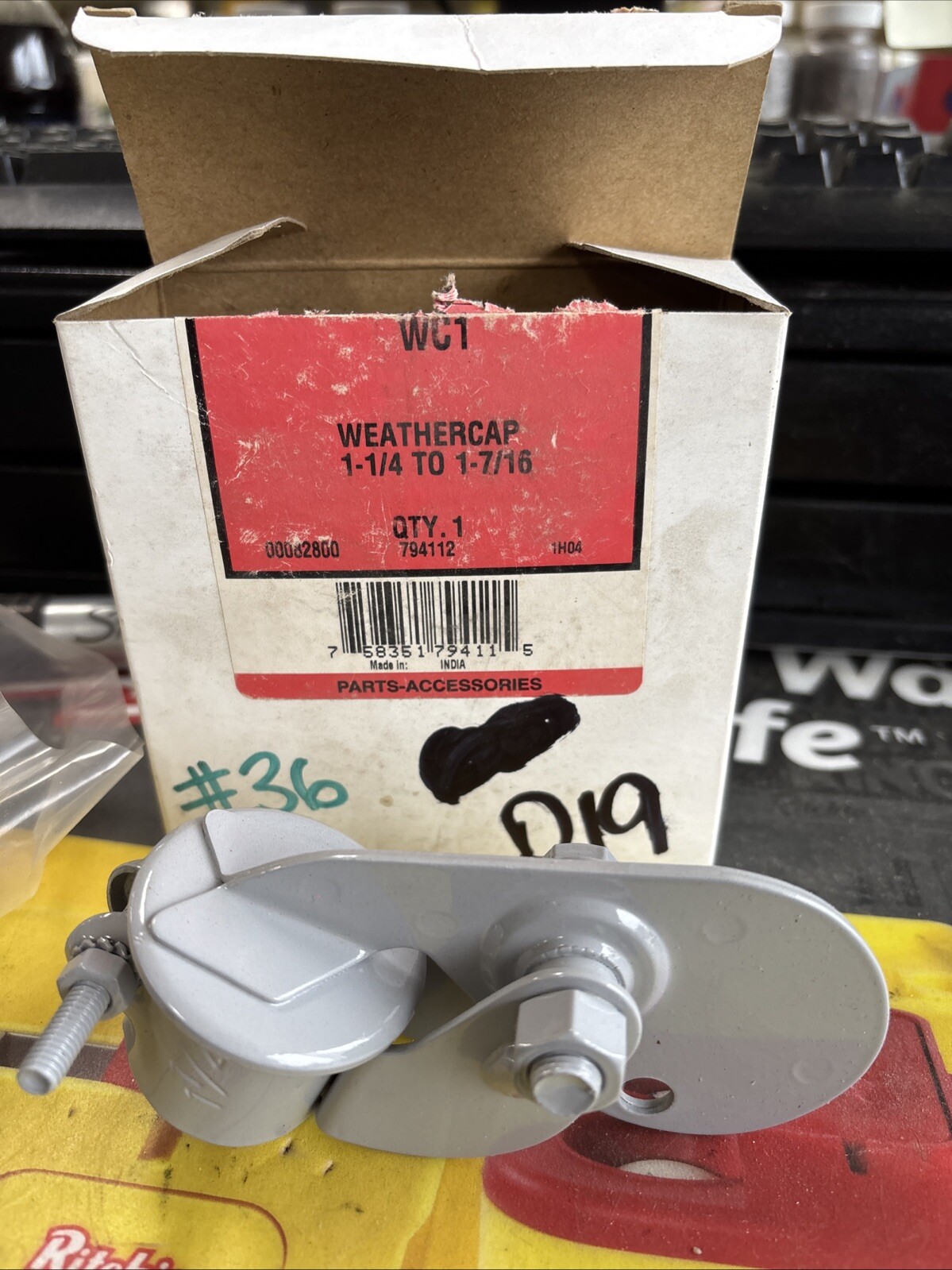WC1 Farm Tractor Exhaust Muffler Rain Weather Snow Cap 1-1/4″ to 1-7/16″ I.D.