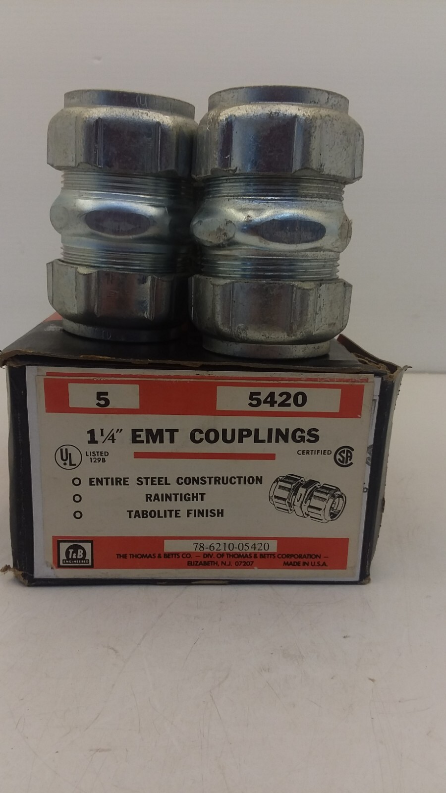 THOMAS & BETTS 78-6210-05420 STEEL EMT COUPLINGS RAINTIGHT 1.25″ BOX OF 5 NIB