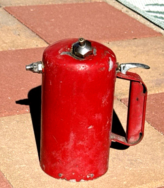 VINTAGE SURE SHOT PORTABLE SPRAYER MODEL A