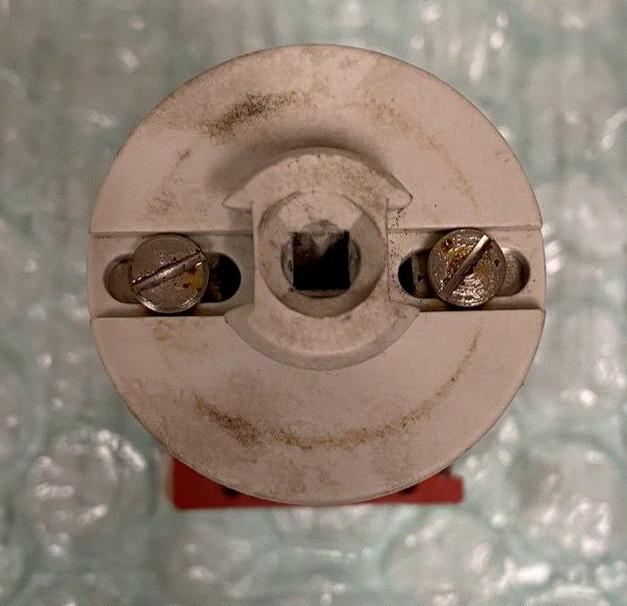 MARCO EEC AEG ED1-3D3SD8-RG Emergency Disconnect Switch 31990755