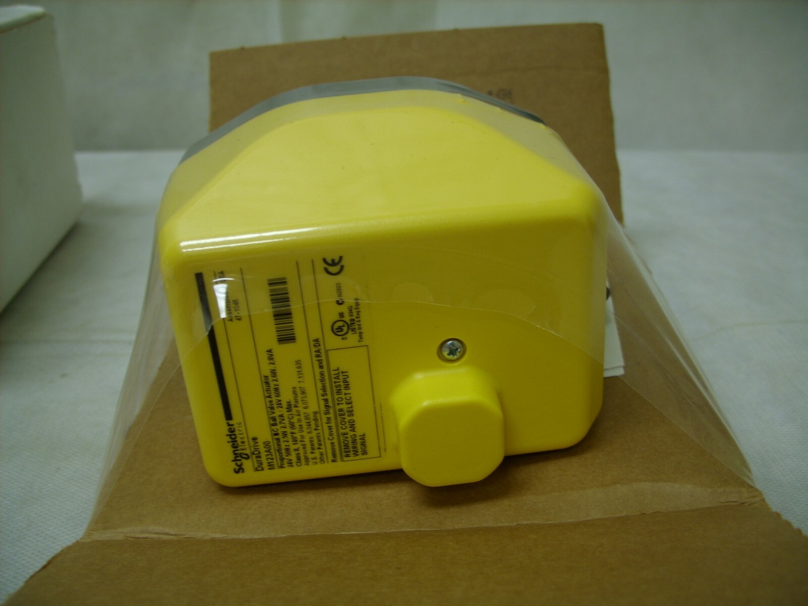 TAC Schneider Invensys – 3/4″ 2-Way Ball Valve & Actuator Assy. VBB2N16+M123A00