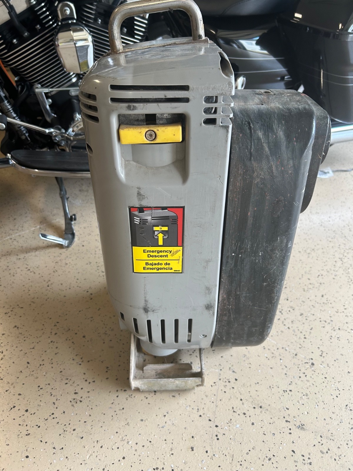 Spider SC 1000 Electri Series Traction Hoist.