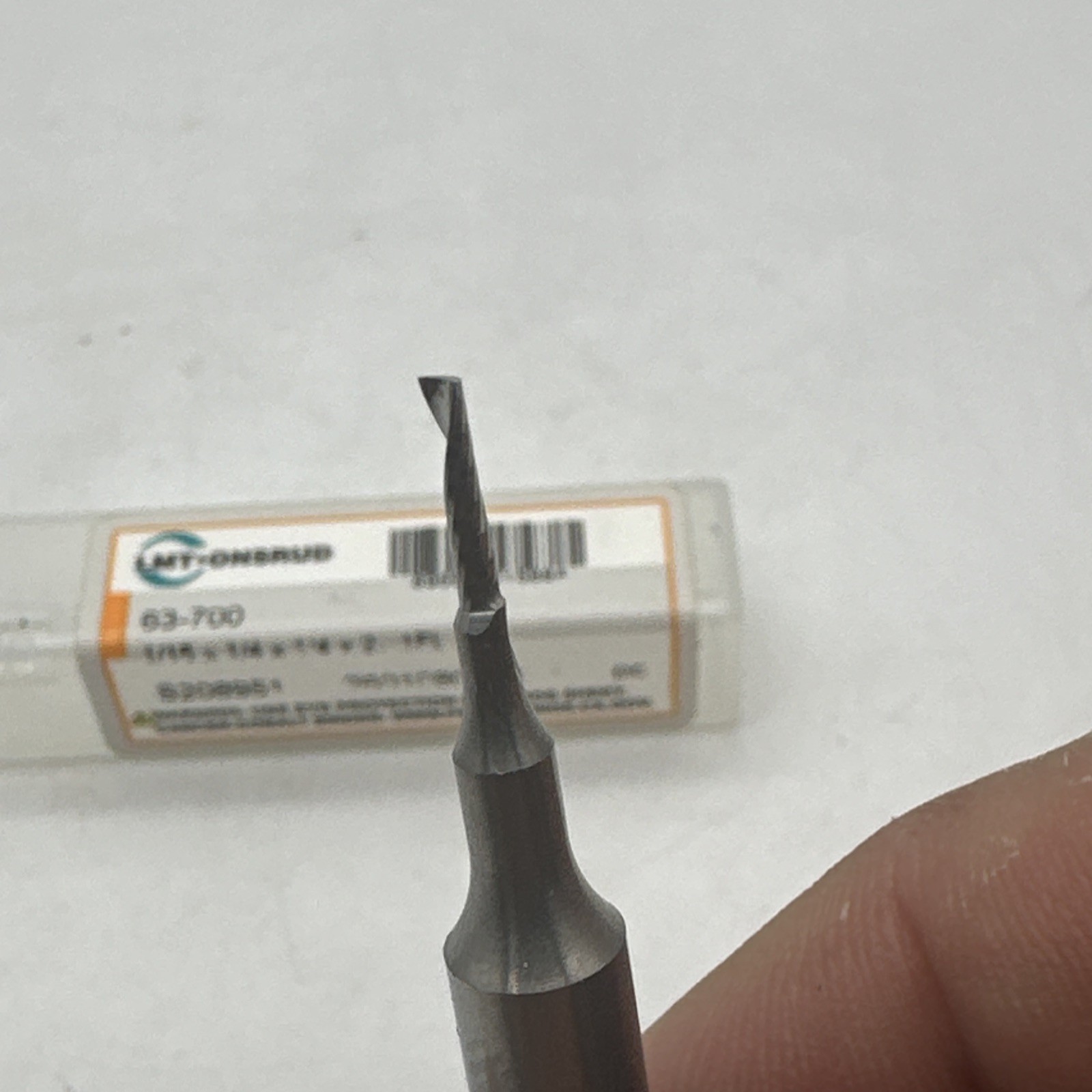 LMT-ONSRUD,63-700 FLUTE ROUTER BIT 1/16X1/4X1/4X2 INCH NEW Open Box