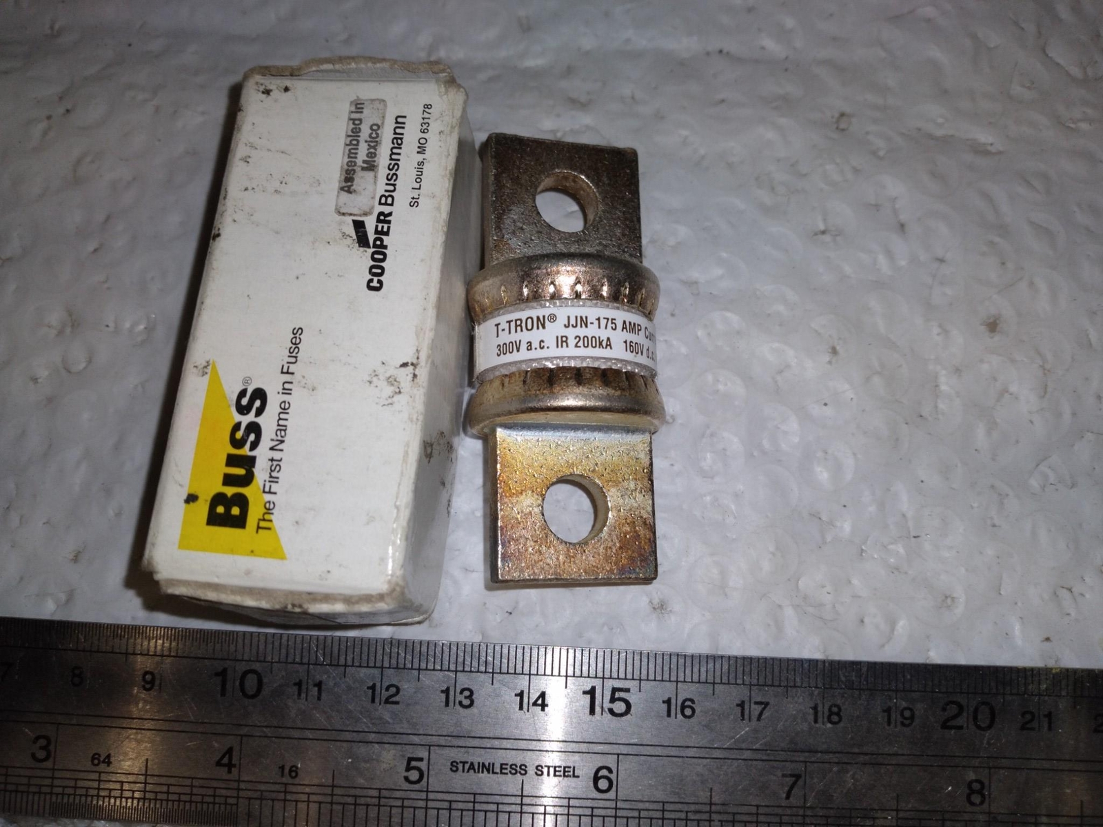 COOPER BUSSMANN JJN-175 160VDC 200KA HRCI-T