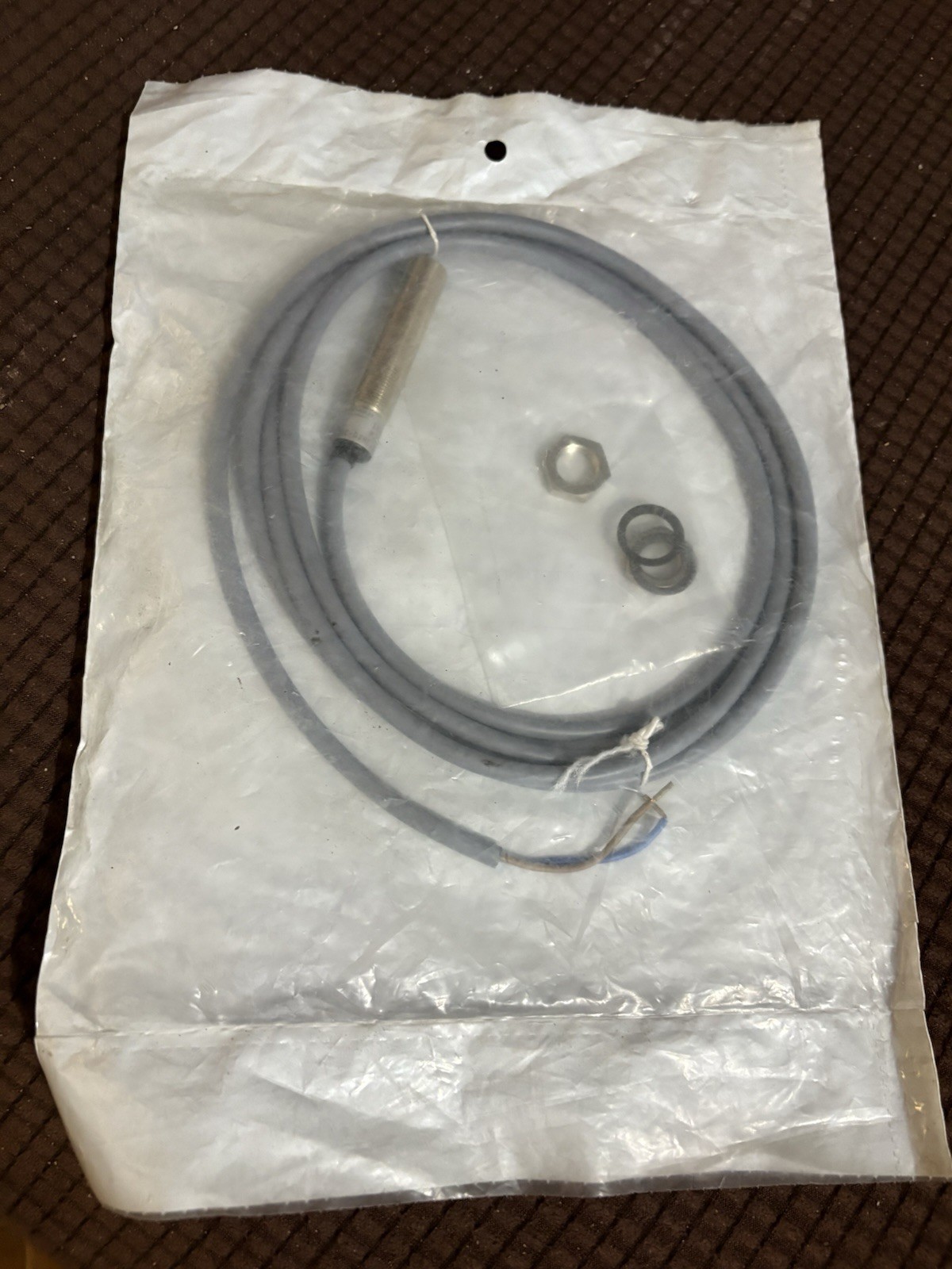 NEW NIP Allen Bradley AB 872C-D2NE12-A2 Inductive Proximity Sensor Business