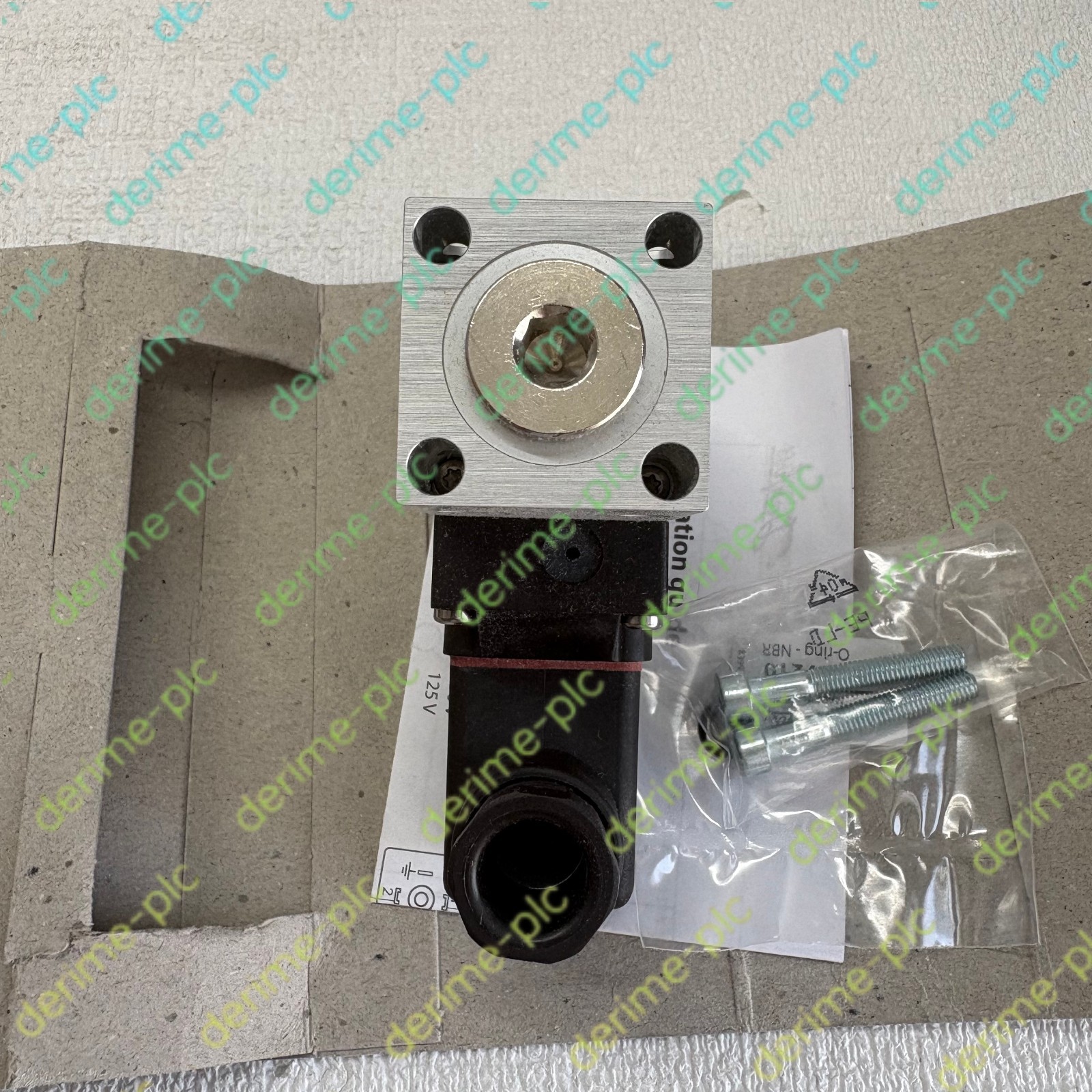 1pcs new Danfoss 061B000366 MBC5100 pressure sensor