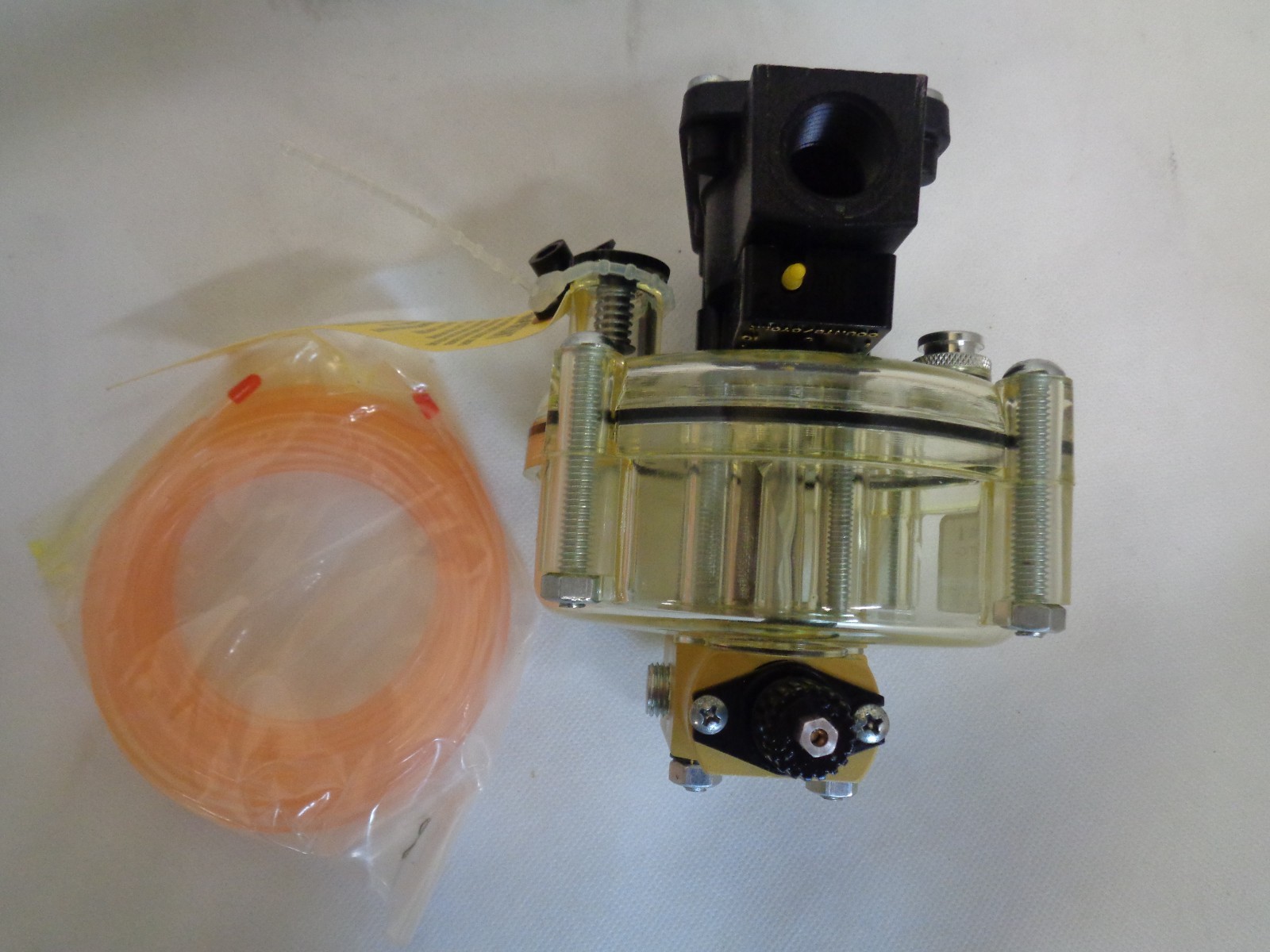 NEW MASTER PNEUMATIC D64041 LUBRICATOR