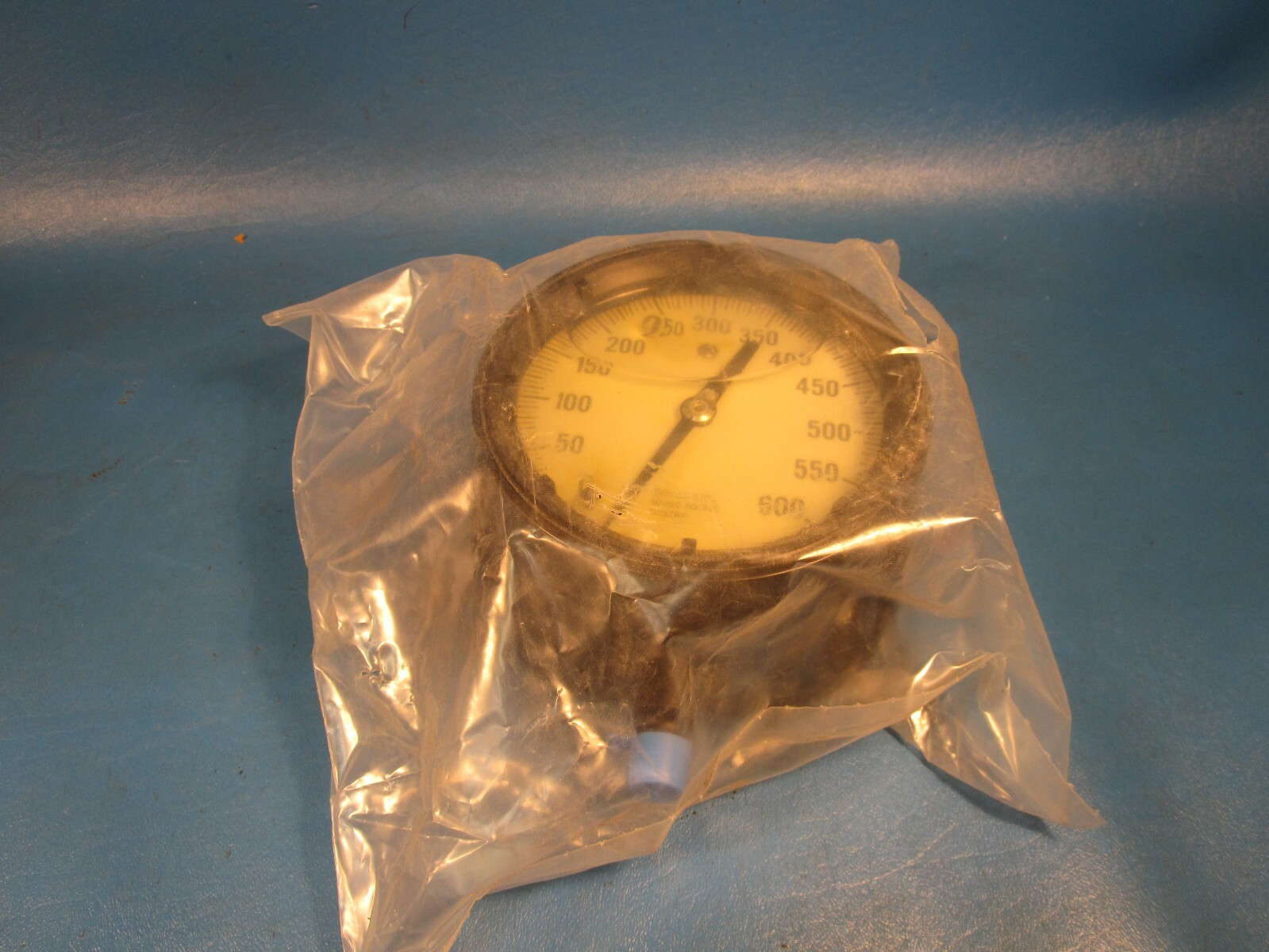 Ashcroft 45-1279-A-SL-02L-600 Duragauge 4 1/2″ Pressure Gauge, 0-600