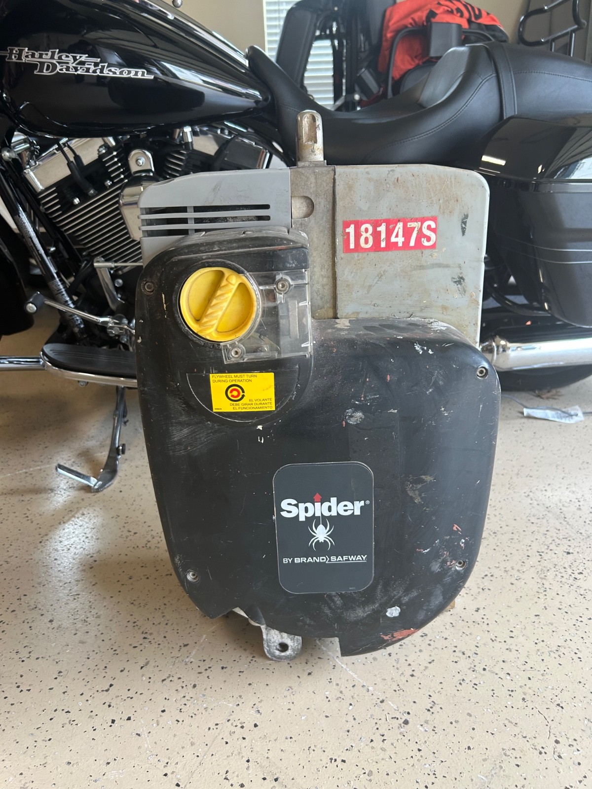 Spider SC 1000 Electri Series Traction Hoist.