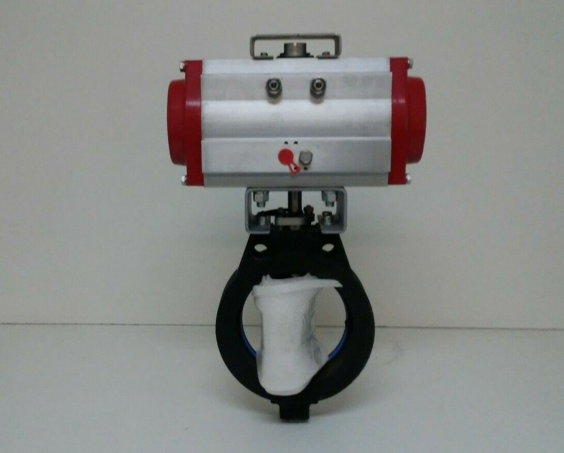 NEW OLD STOCK! BRAY CONTROLS ACTUATOR AND 6″ BUTTERFLY VALVE 931285-11320532