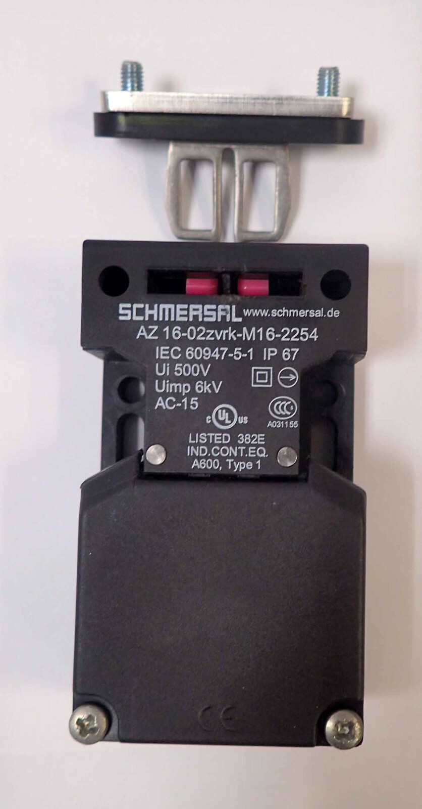 SCHMERSAL AZ 16-02ZVRK-M16-2254 SAFETY SWITCH WITH SEPARATE ACTUATOR – TESTED