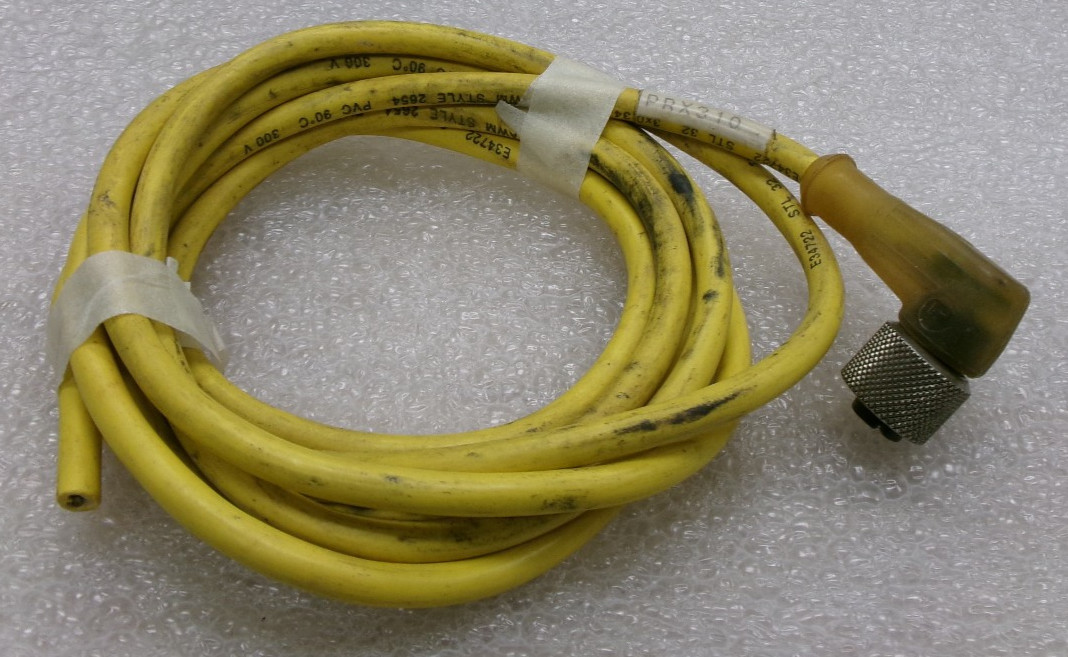 IFM EFECTOR E10903 PNP 4-PIN 90° M12 Connector Cordset USED 3′ L #372K