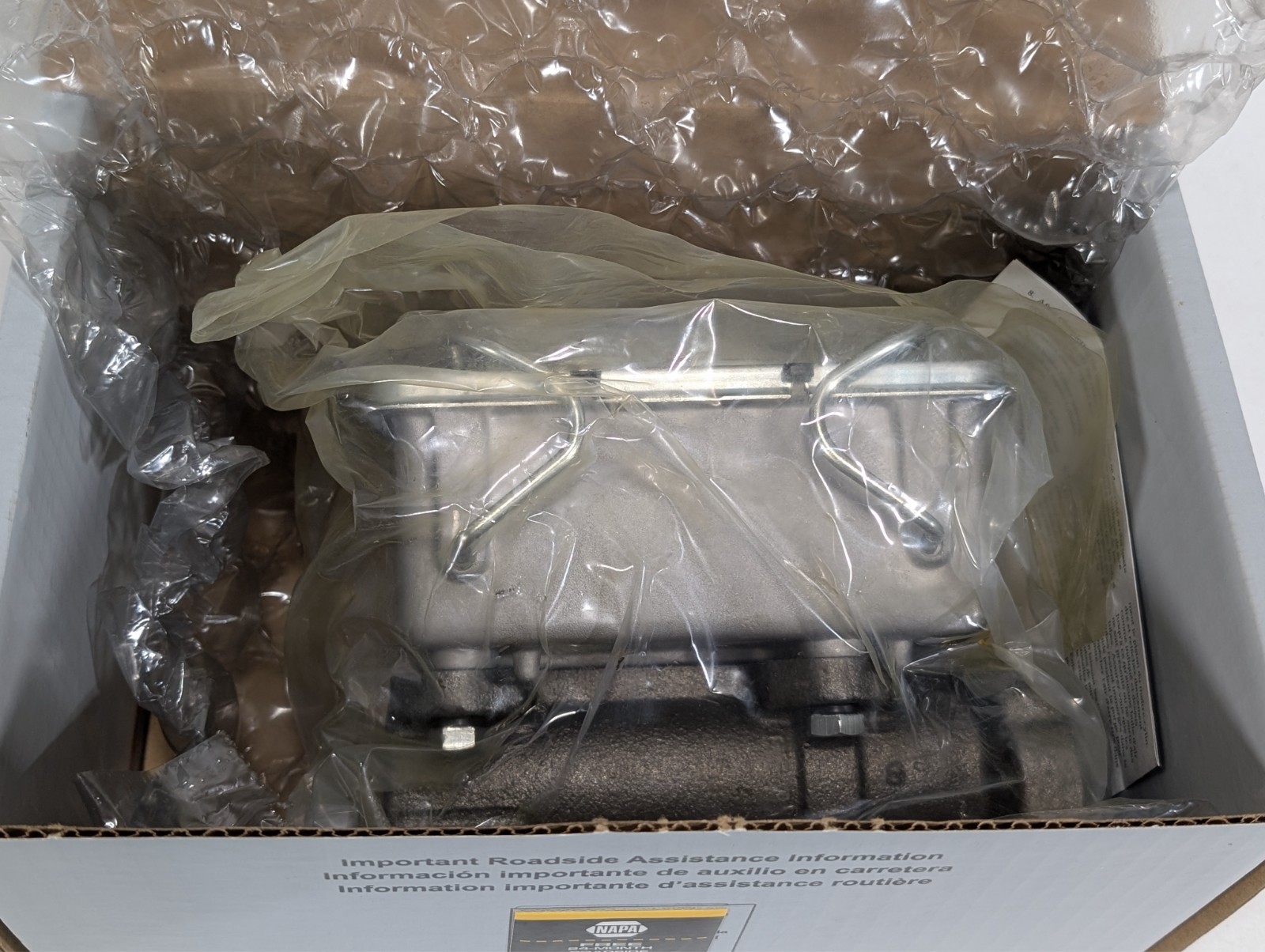 NEW IN BOX, NAPA Ultra Premium Master Cylinder Kit NMC M2219 Chevy/GMC