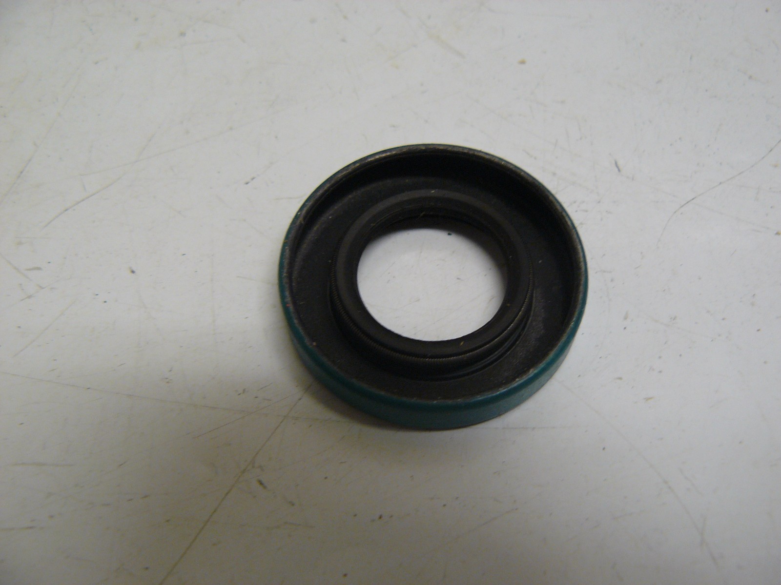 CR SERVICES 7512 OIL SEAL 3/4X 1-1/4X1/4INCH NEW