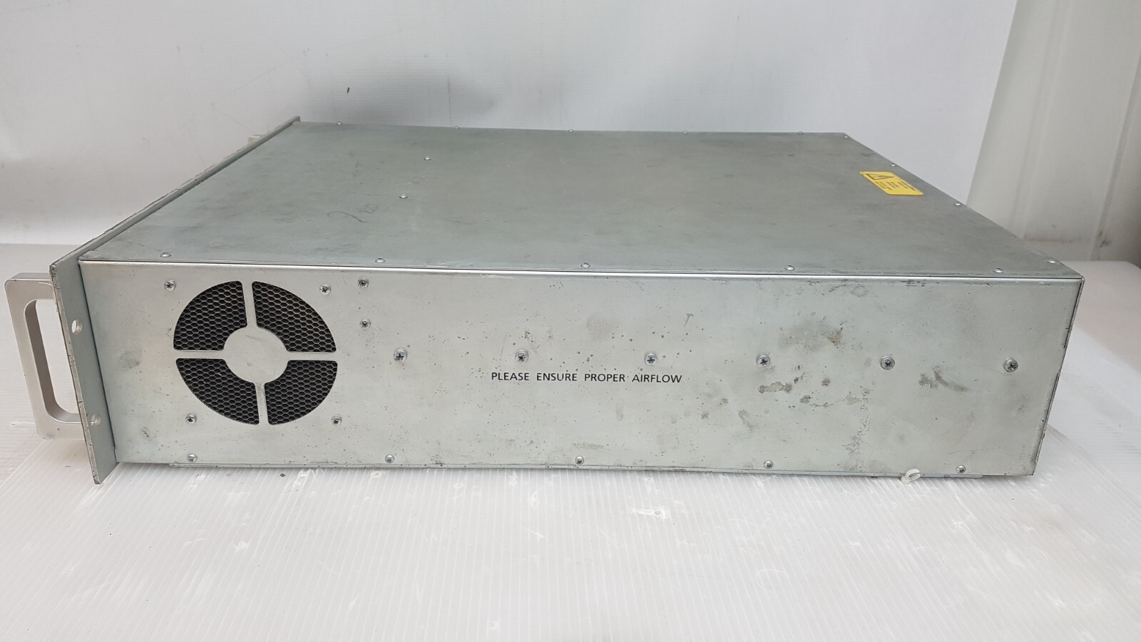 AE ADVANCED ENERGY CESAR RF POWER GENERATOR 1330, 3000W, 13.56MHZ, 61300122