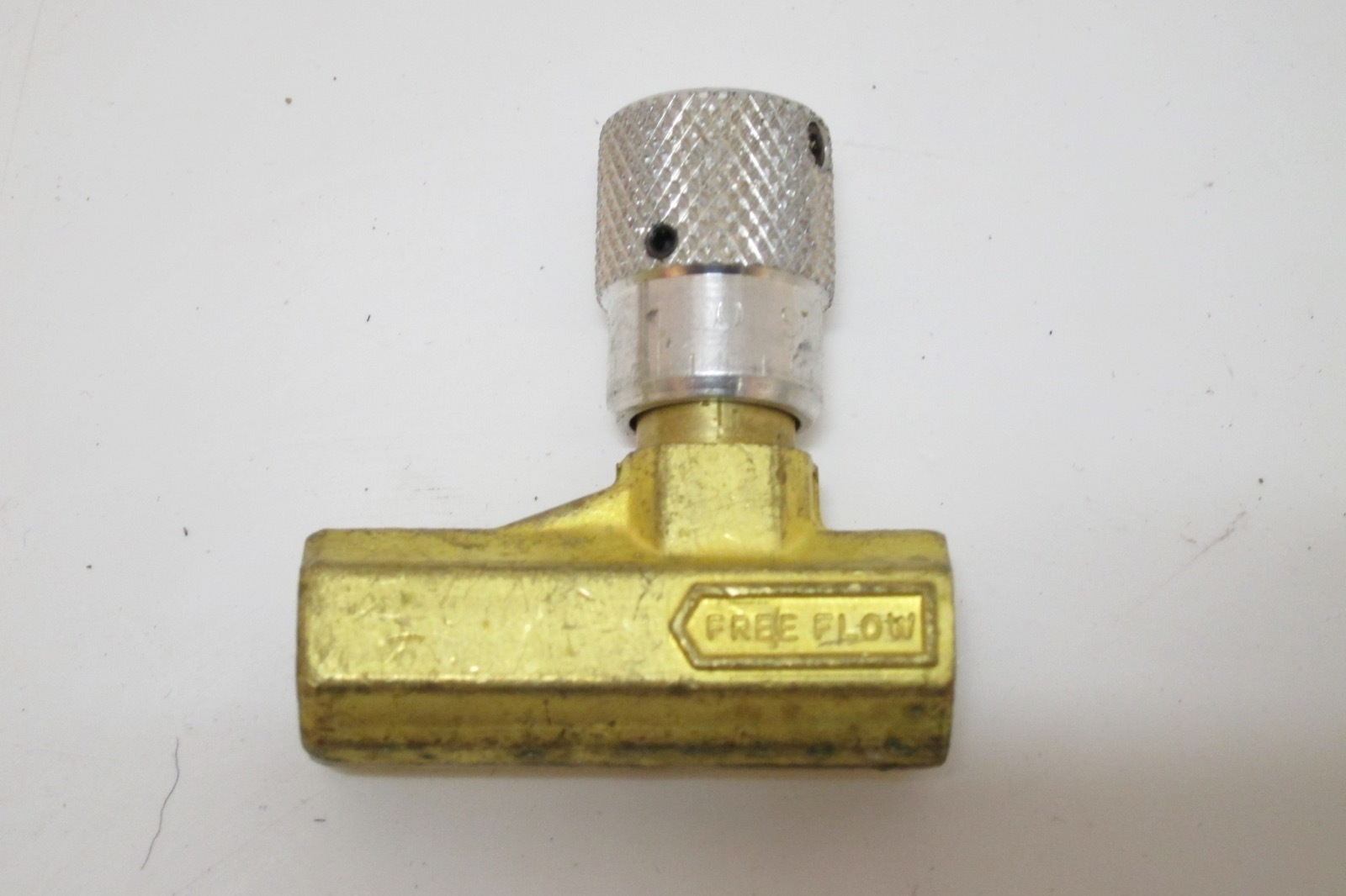 New Schrader Bellows 337-1011 Flow Control Valve 