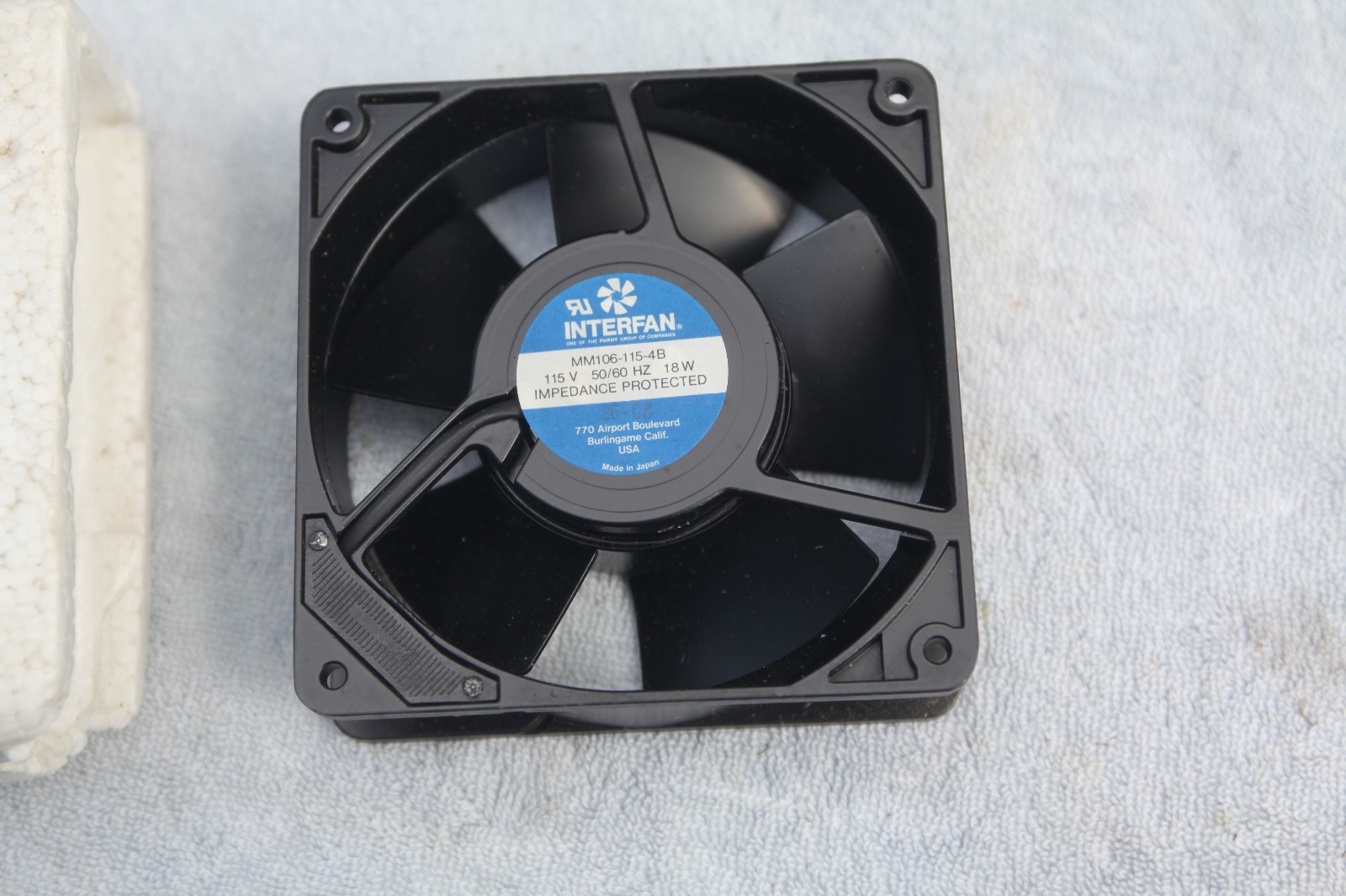 INTERFAN MM106-115-4B-5 Qty of 1 per Lot FAN; 120 X 120 X 40 mm; 115V; 2 WIRE