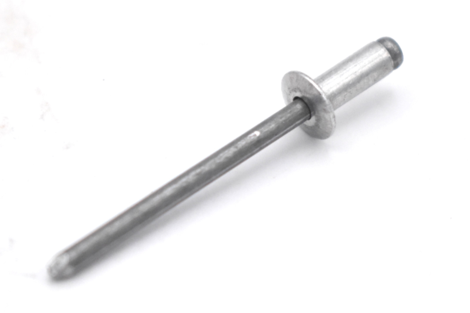 SPAENAUR SSD44SSBS DOME FLANGE OPEN-END BLIND RIVET (LOT OF 100)