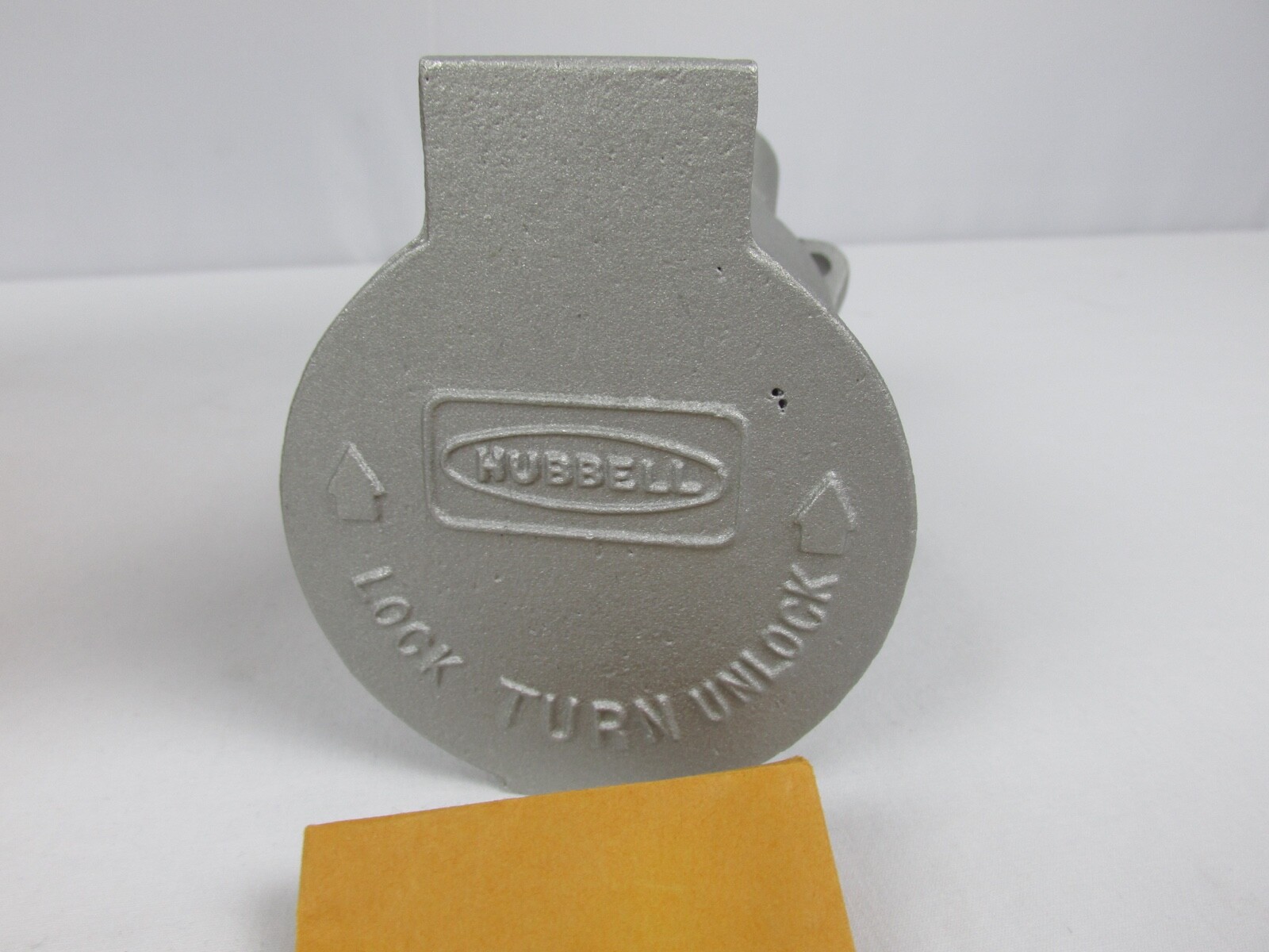 Hubbell 21447 Hubbellock Angle Weatherproof Inlet 30A/600VAC, 20A/250VDC NOS