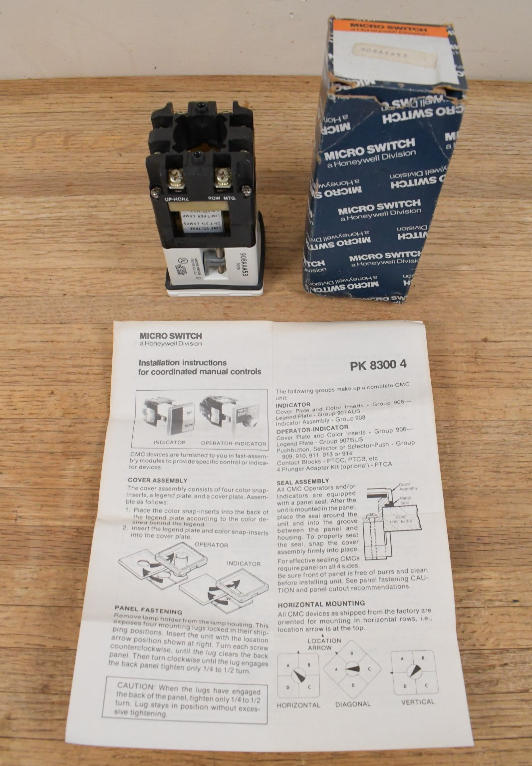 New Old Stock Honeywell Microswitch 908AAA53 Selector Switch Indicator Module