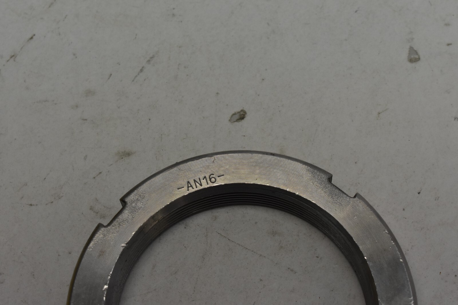 Applied AN16 Standard Locknut 102195231 RH Steel M80 12 TPI 4-5/32″ OD
