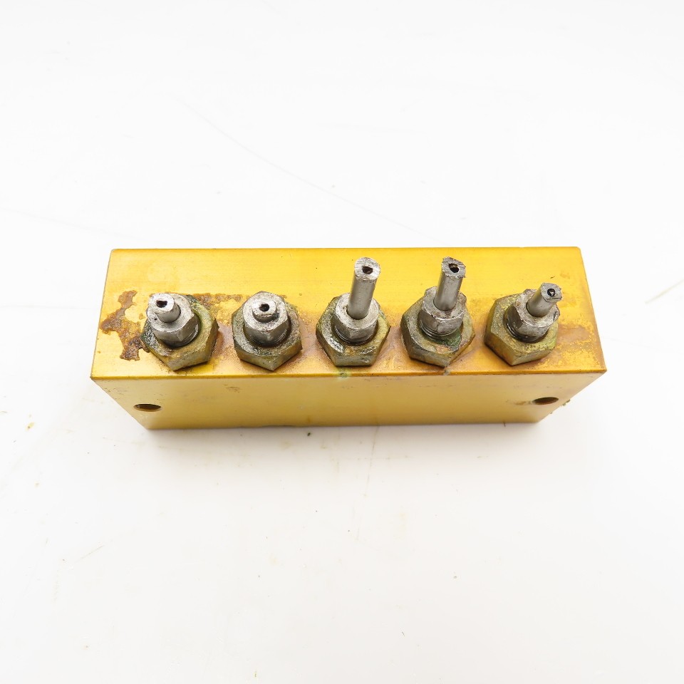5 Way Lubrication Metering Manifold 1/4″ NPT