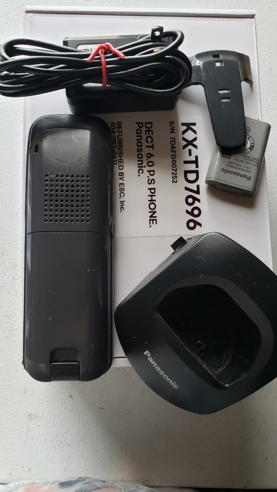 PANASONIC KX-TD7696. DECT6.0 REFURBISHED/ 6 MONTH WARRANTY NO COST. LOOKS NEW.