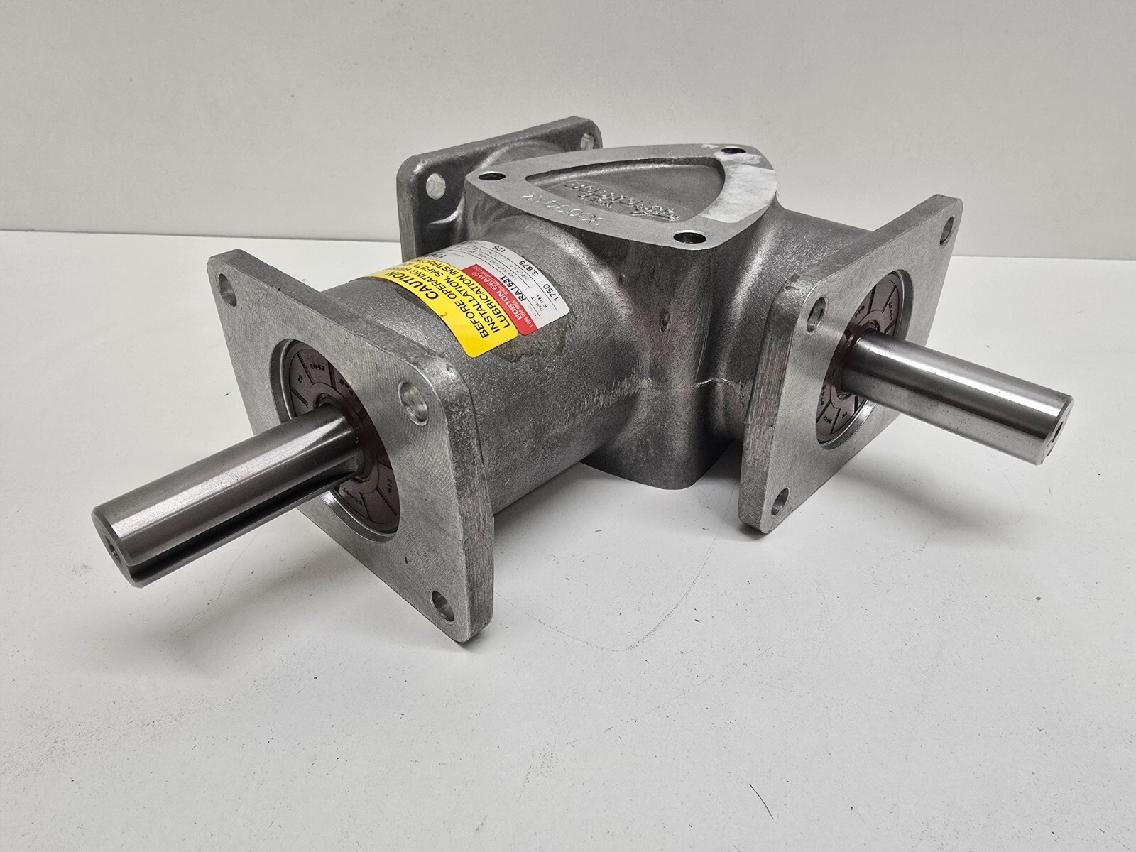 NEW OLD STOCK! BOSTON GEAR 1750RPM 1.00:1 RATIO SPEED REDUCER RA1531