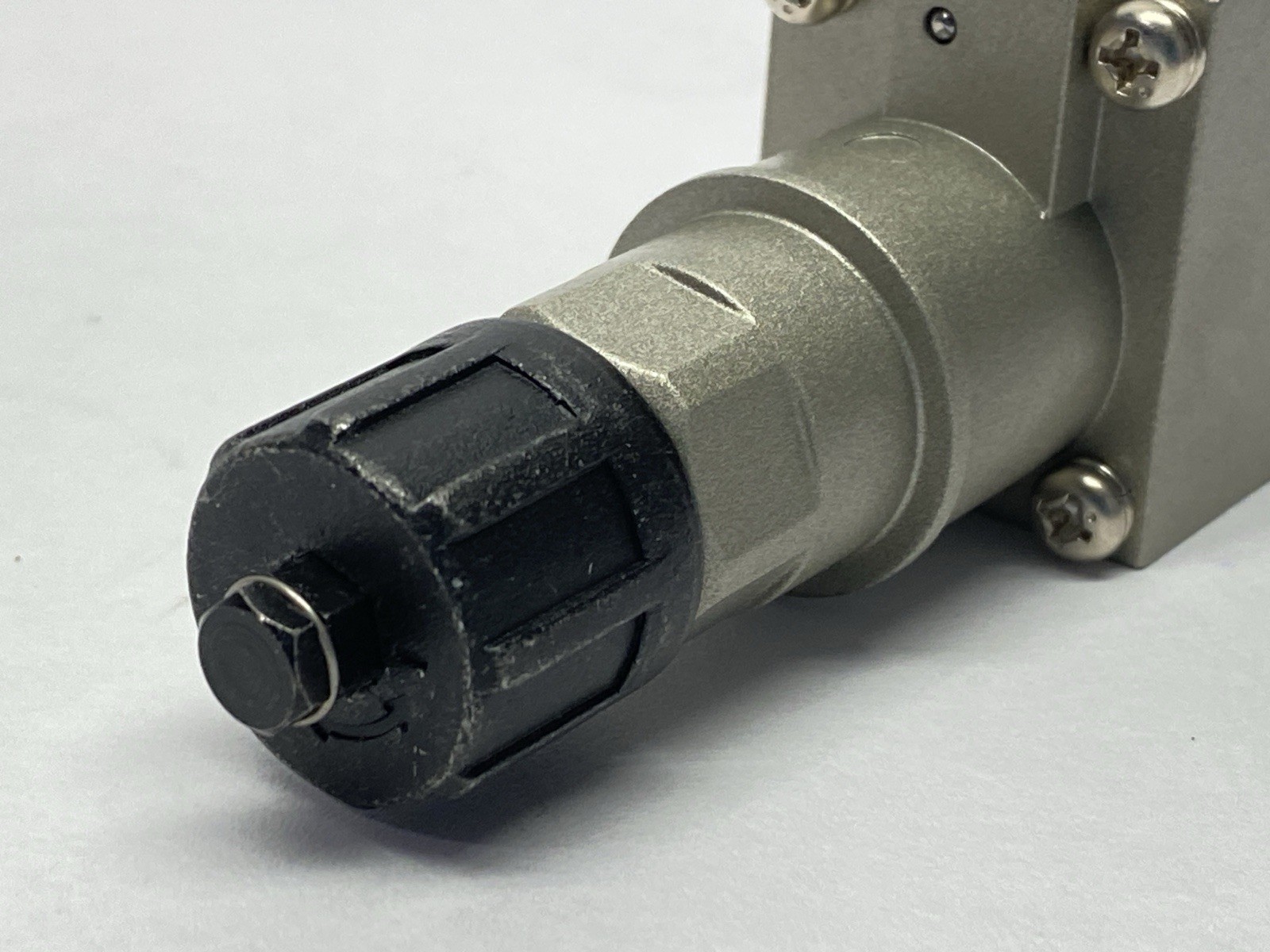 SMC ARBF3050-00-P-1 Pneumatic High Flow Interface Regulator
