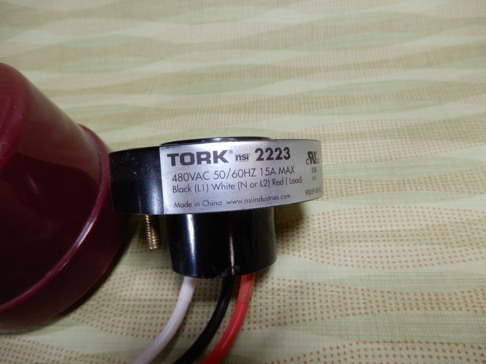 Tork 5004M Light Sensor and 2223 Base Lightly Used Condition 480VAC BX