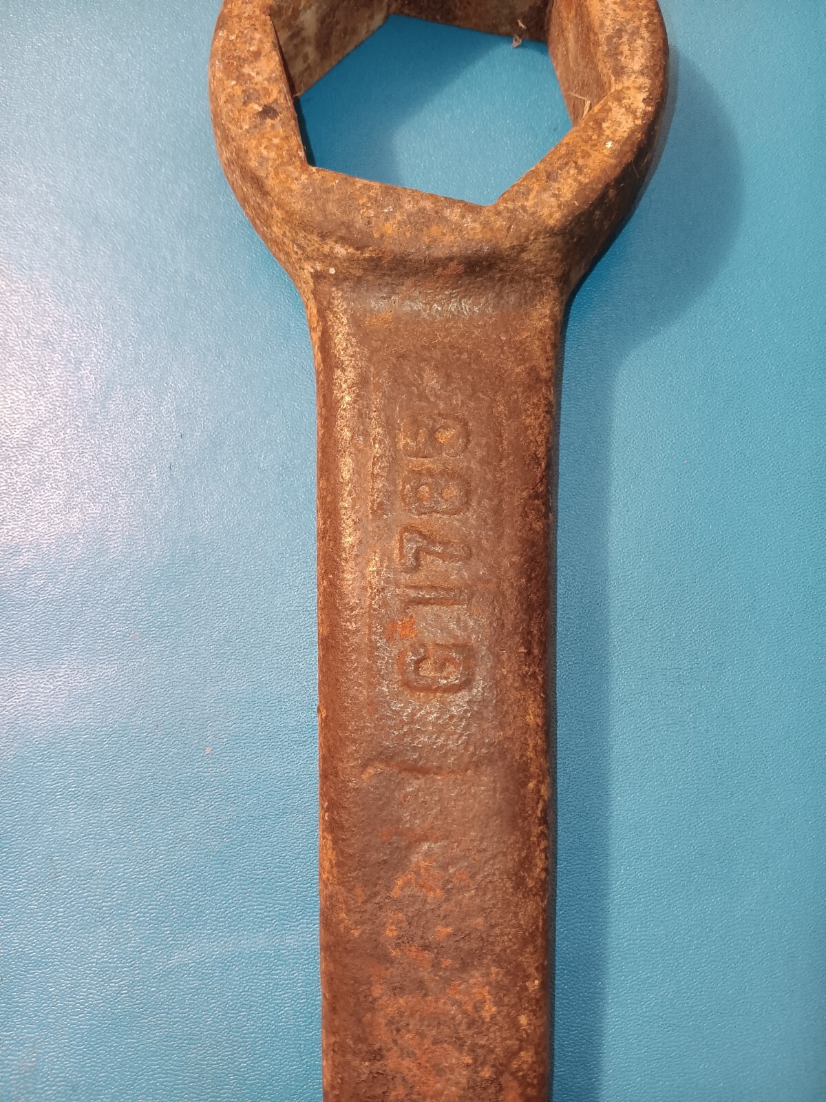 Wrench G 1785 Vintage 2-1/4” Box End Wrench. Diesel, Tractor, Semi Truck Read