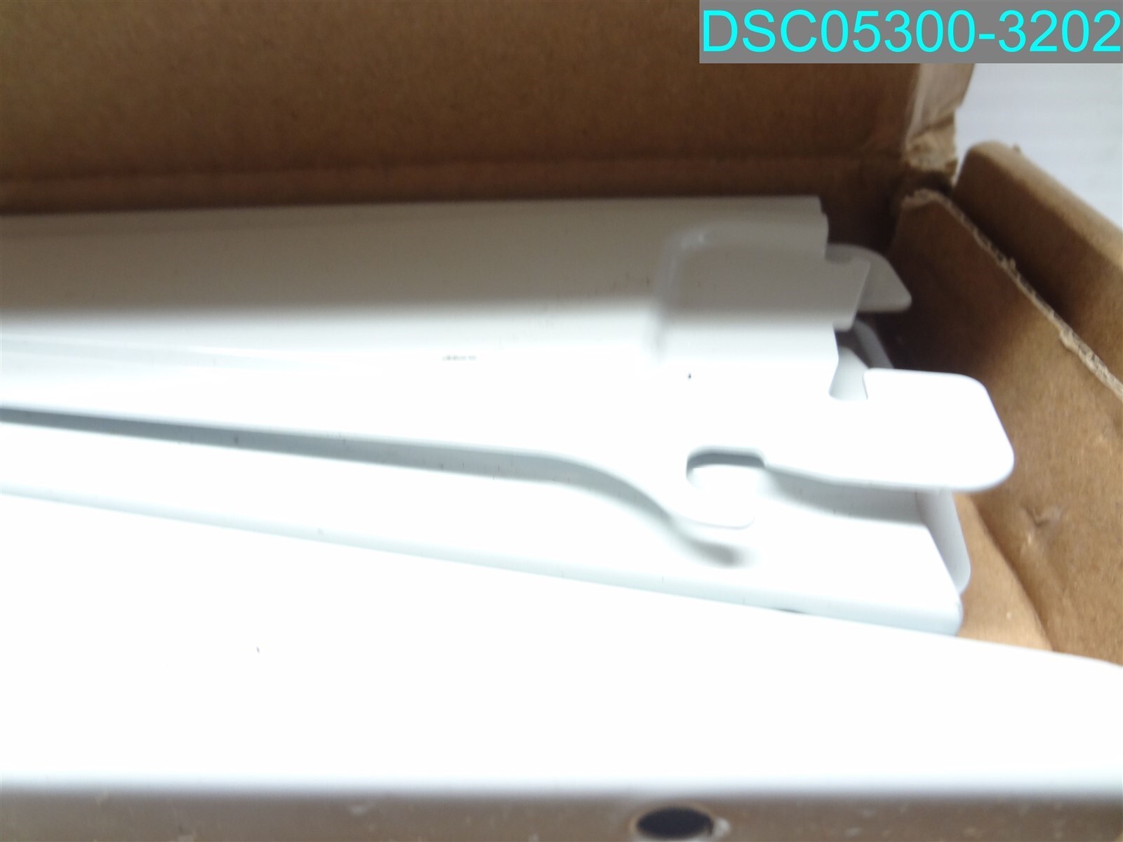QTY=8: WHITE BRACKET’S 90 250-5 12-3/4″ X 2-3/8″ X 3/8″