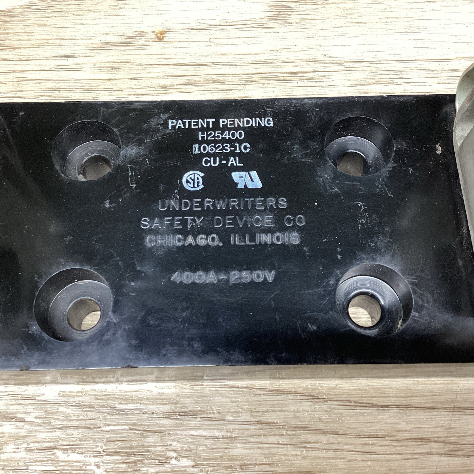 UNDERWRITERS SAFETY DEVICE CO H25400 10623-1C FUSE HOLDER #819PT150*CO