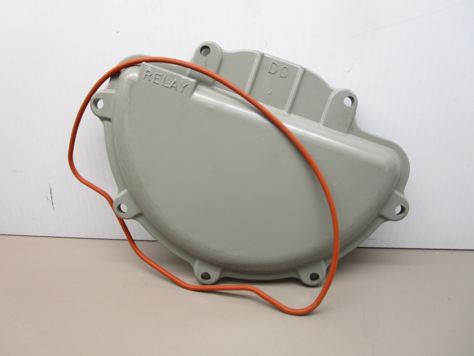 Delco Remy 50DN Regulator Relay Housing End Plate Cover with Seal