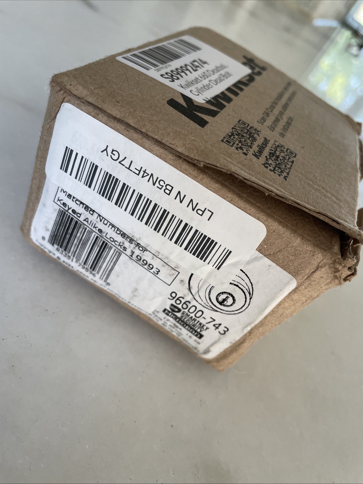 1 NEW KWIKSET 96600-743 MATTE BLACK KEYED DEADBOLT LOCK NEW IN BOX