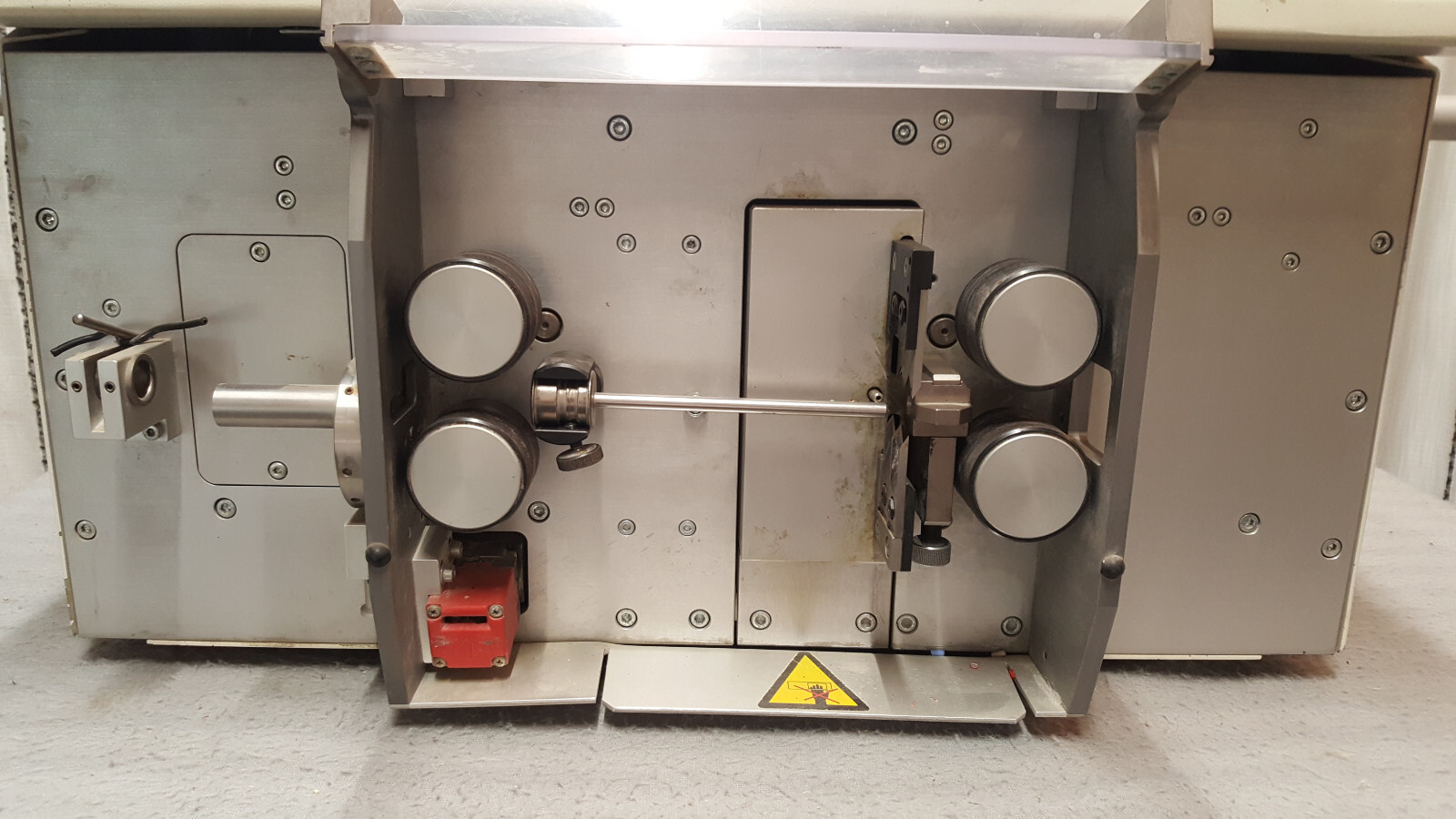 SCHLEUNIGER OmniStrip 9400 + UniStrip 2015