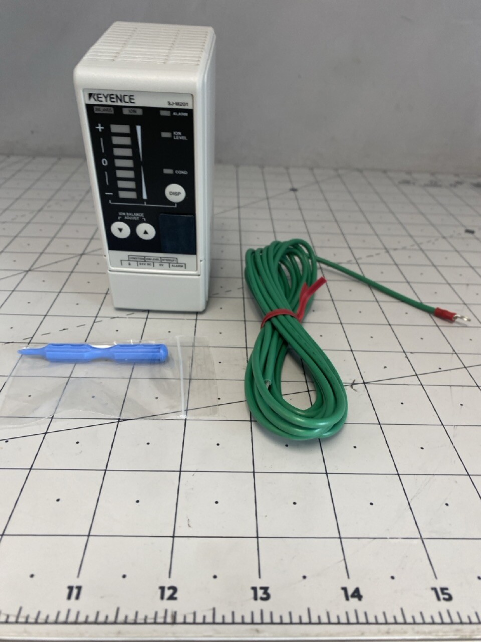 Keyence High Performance Micro Static Eliminator PN: SJ-M201