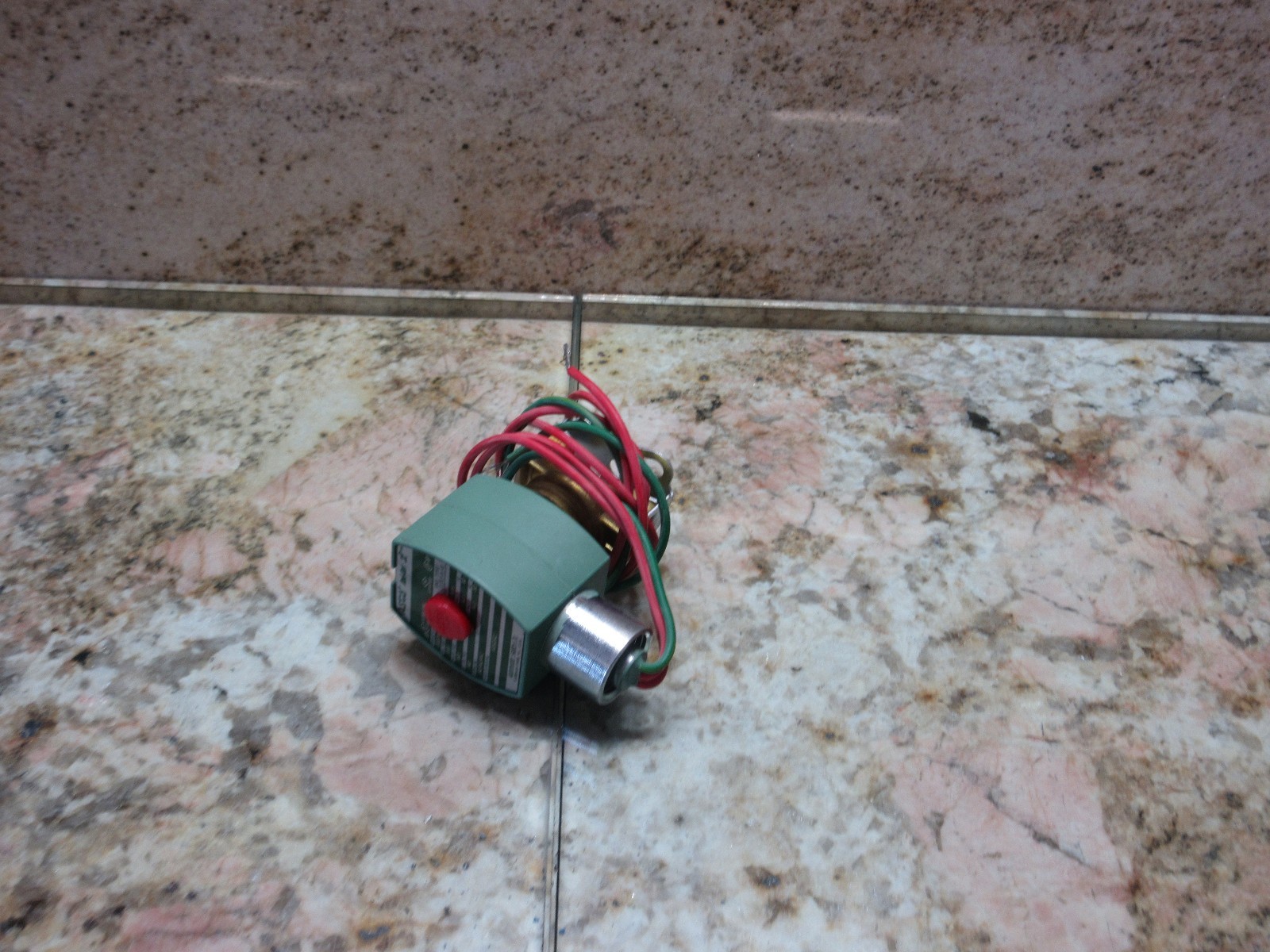 ASCO RED-HAT SHUTOFF VALVE UNIT 302014 CNC 8262G2