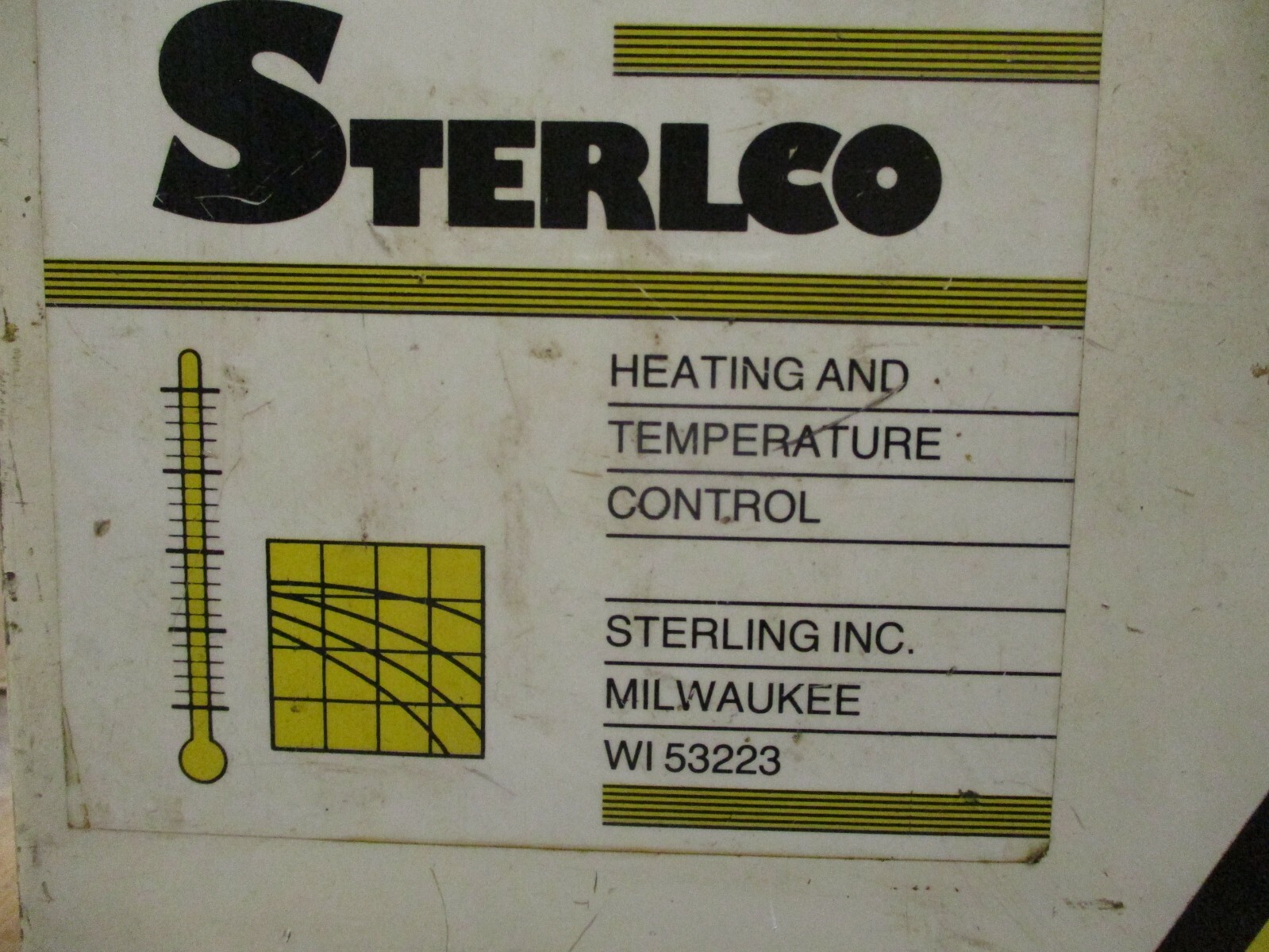 Sterlco Heating and Temperature Control Enclosure Size ~ 10″ x 6″ x 12″ A6224ELL