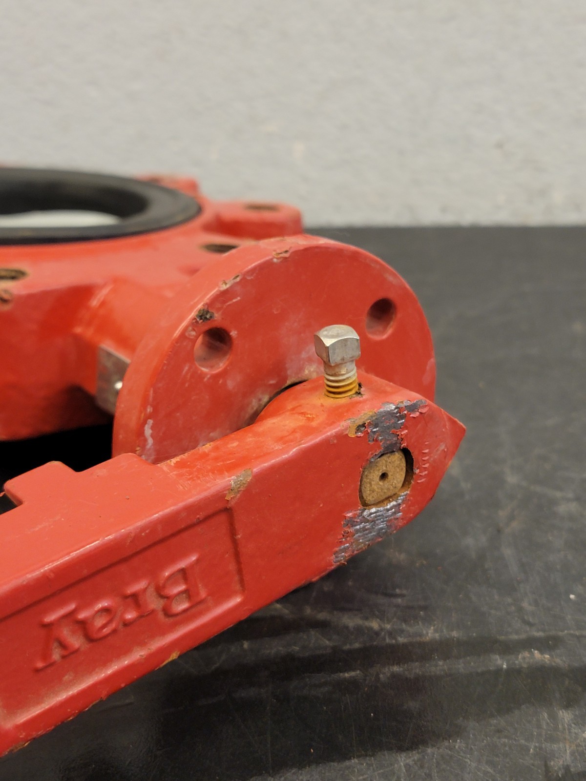 BRAY 4″ BUTTERFLY VALVE SERIES 31 Used G