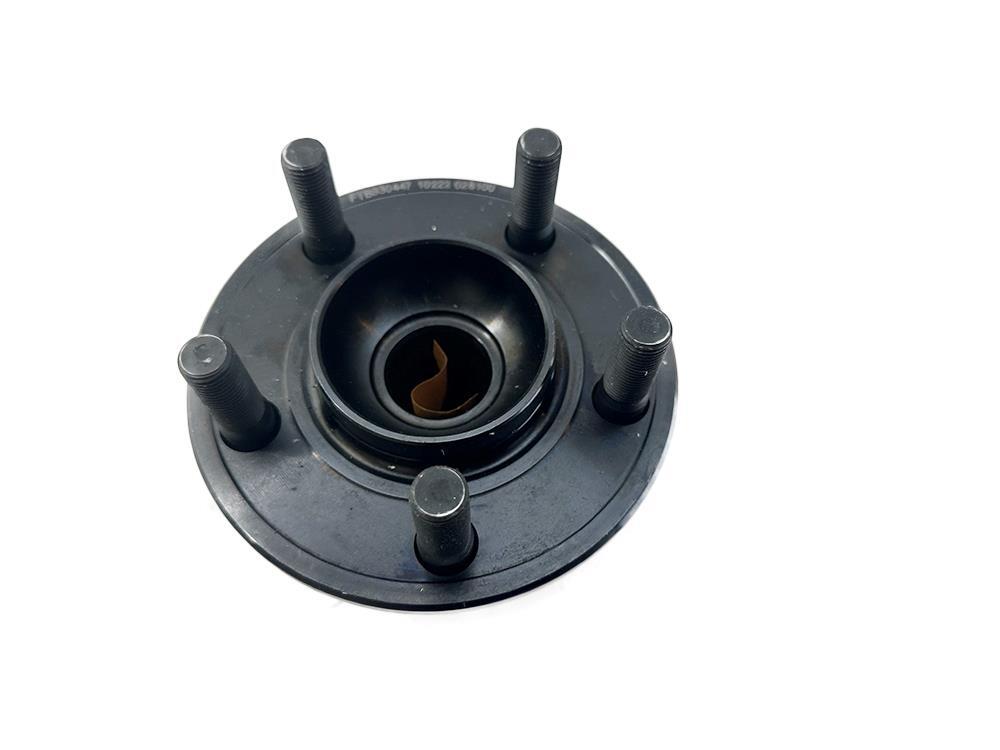 Wheel Hub and Bearing Assembly FTB930447 NEW FREE FAST SHIP
