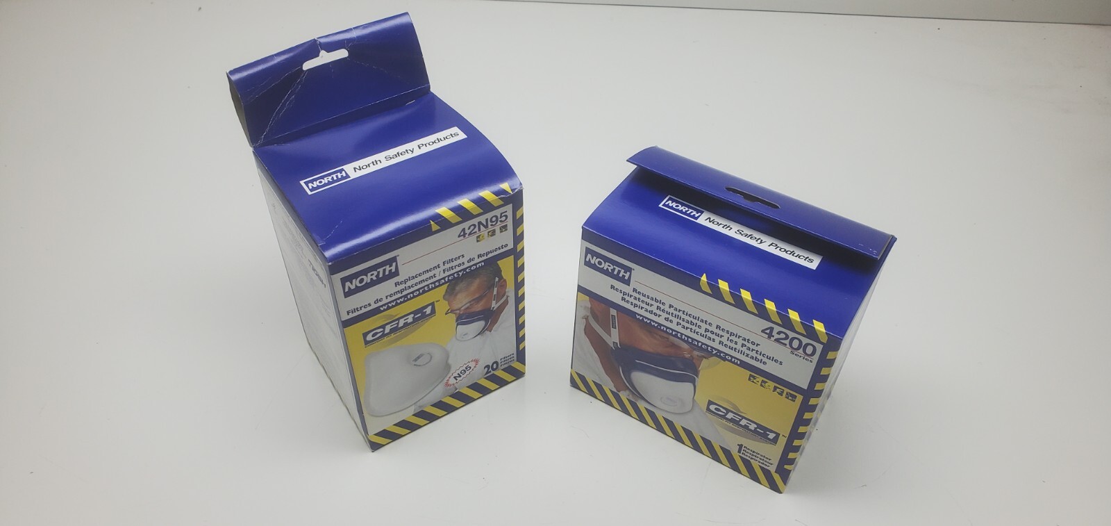 North 4200 CFR-1 Comfort Fit Reusable Respirator M Mask w 42N95 20- pcs welding