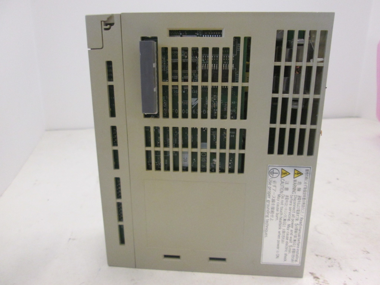 Yaskawa, Servopack, Motor Driver, SGDH-01BE, 100-115V, 50/60Hz, Used