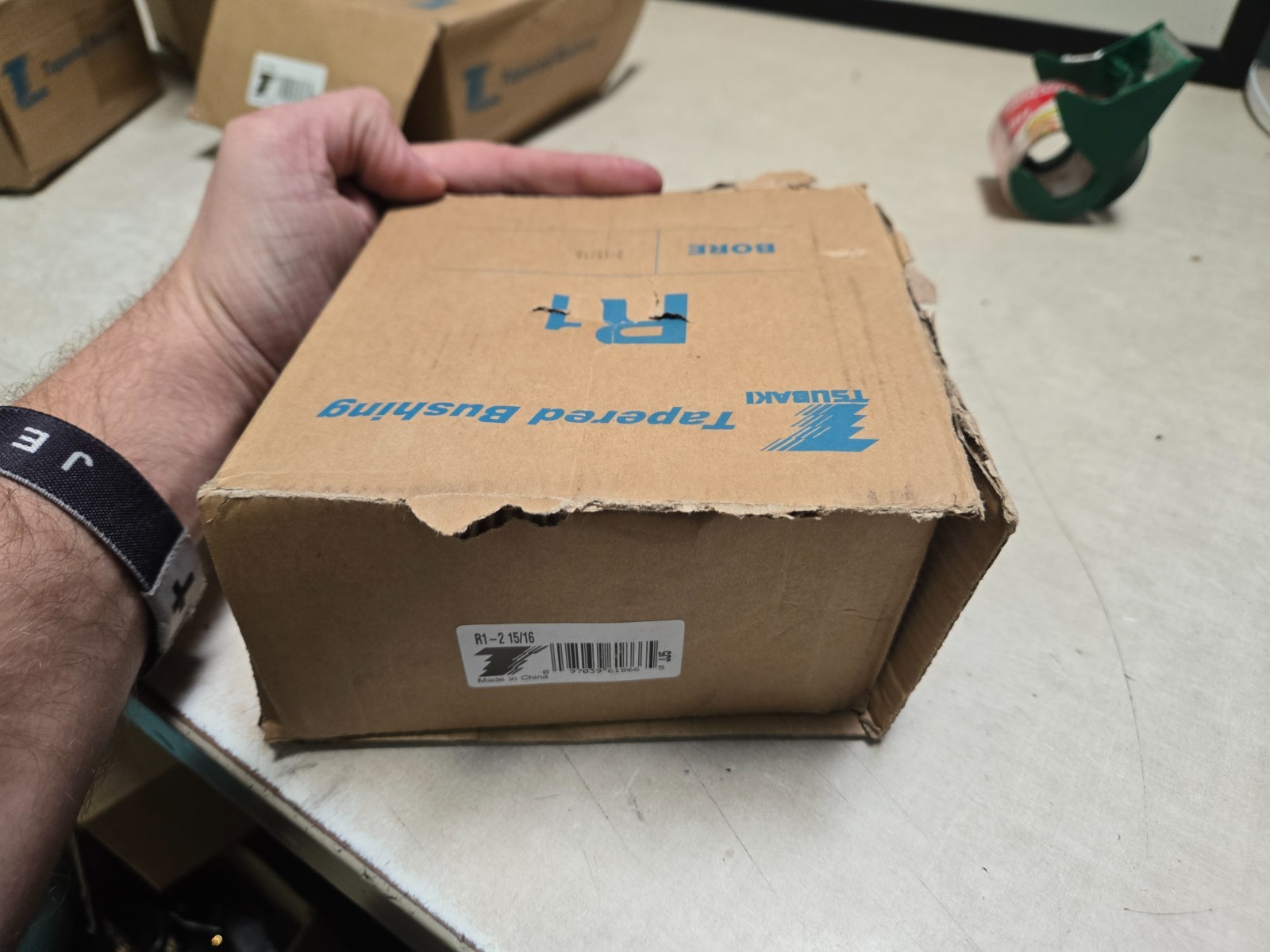 New Open Box US Tsubaki 2-15/16 Sprocket Bushing r1-2