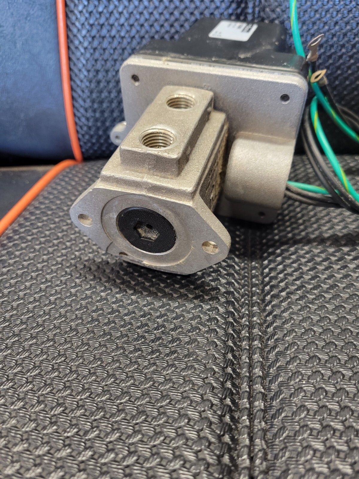 PARKER CJ12501 120V 150PSI