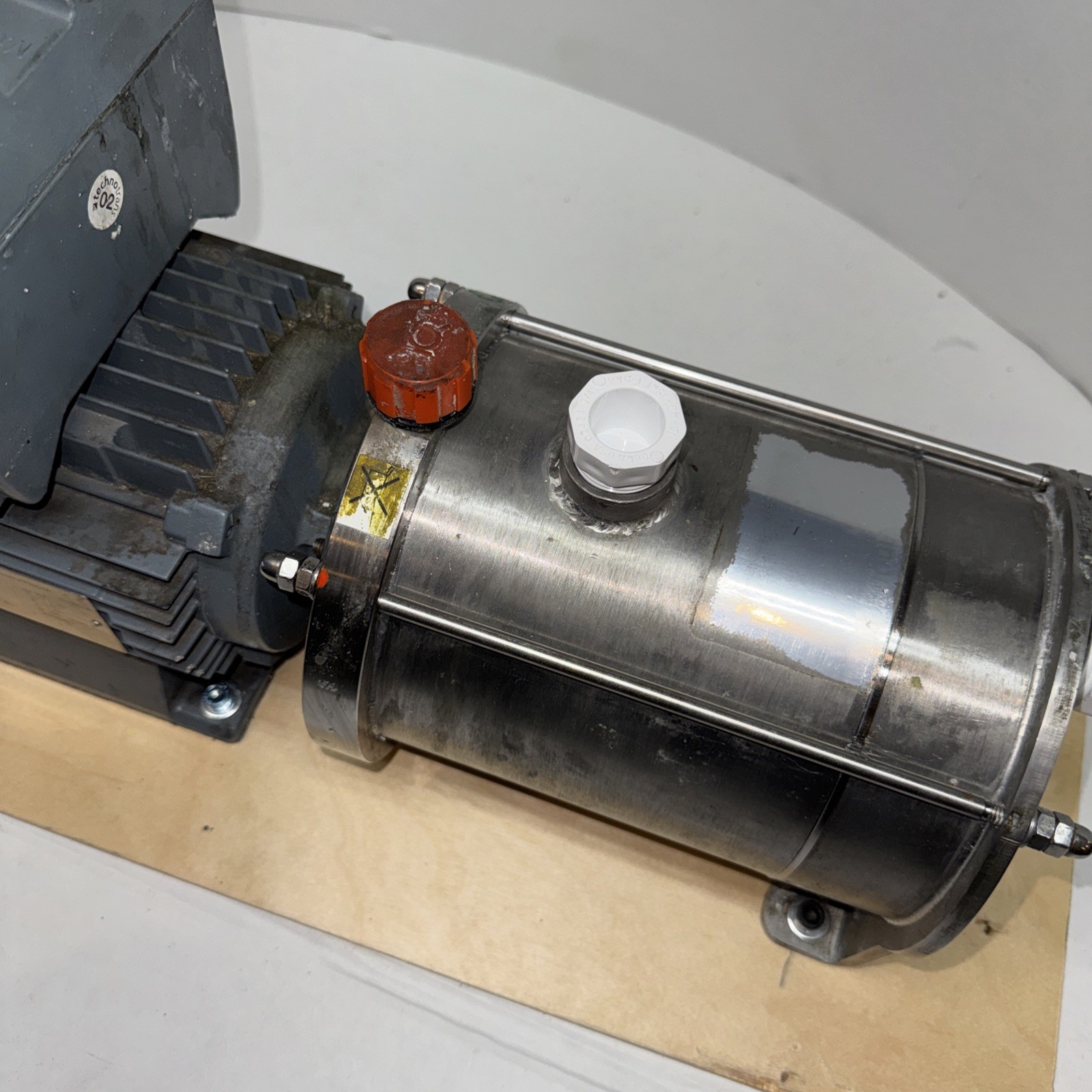 SEW DT80K-F4/MM05/BW1 F5.148.1055/01 Motor Pump 3ph 0.55kw 280-1400RPM 380-500V